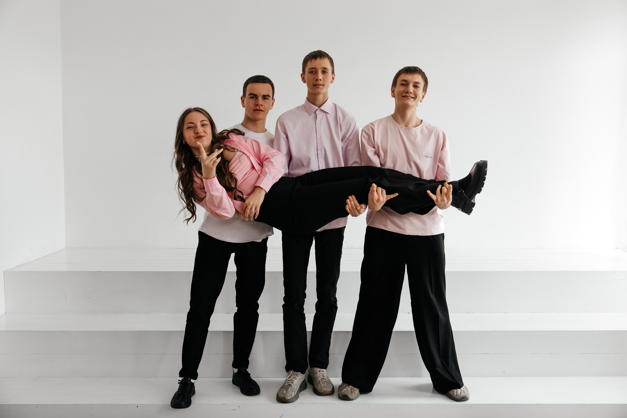 Школьники. Гарутис Лидия профессиональный фотограф в Чите