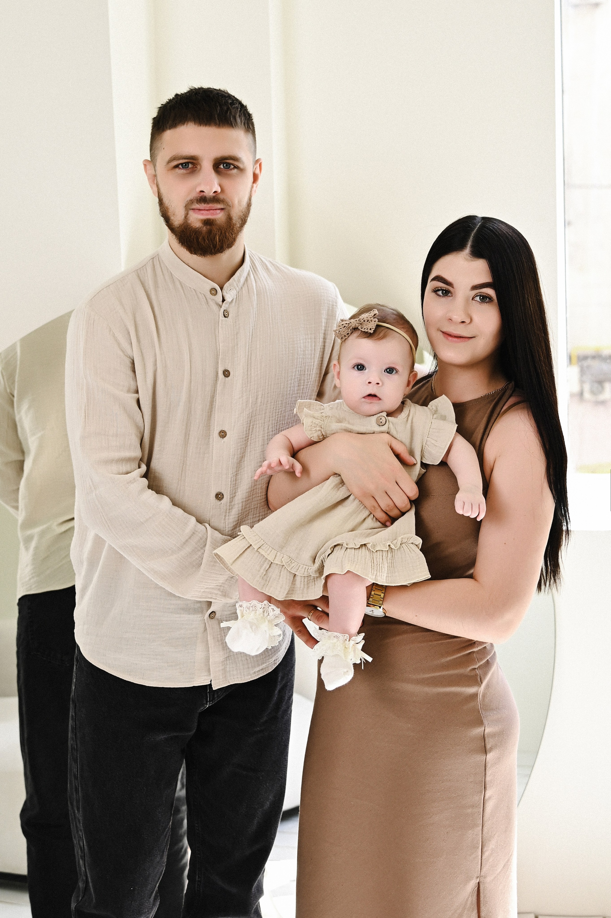 Семейная с маленькой Оливией. Фотограф Ярута Оксана / Ростов-на-Дону