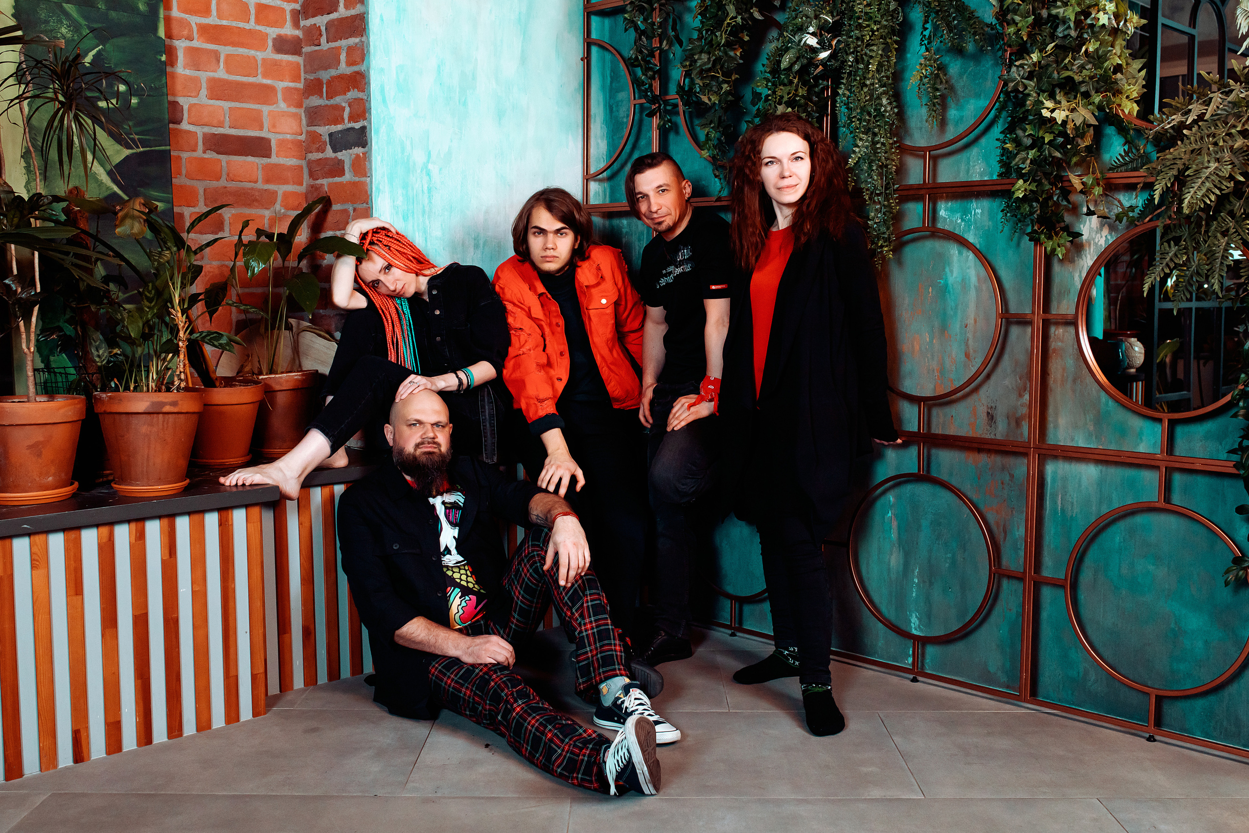 ЗНАК НЕРАВЕНСТВА. Фотограф Елена Богачева (lenalena_na_na_na)