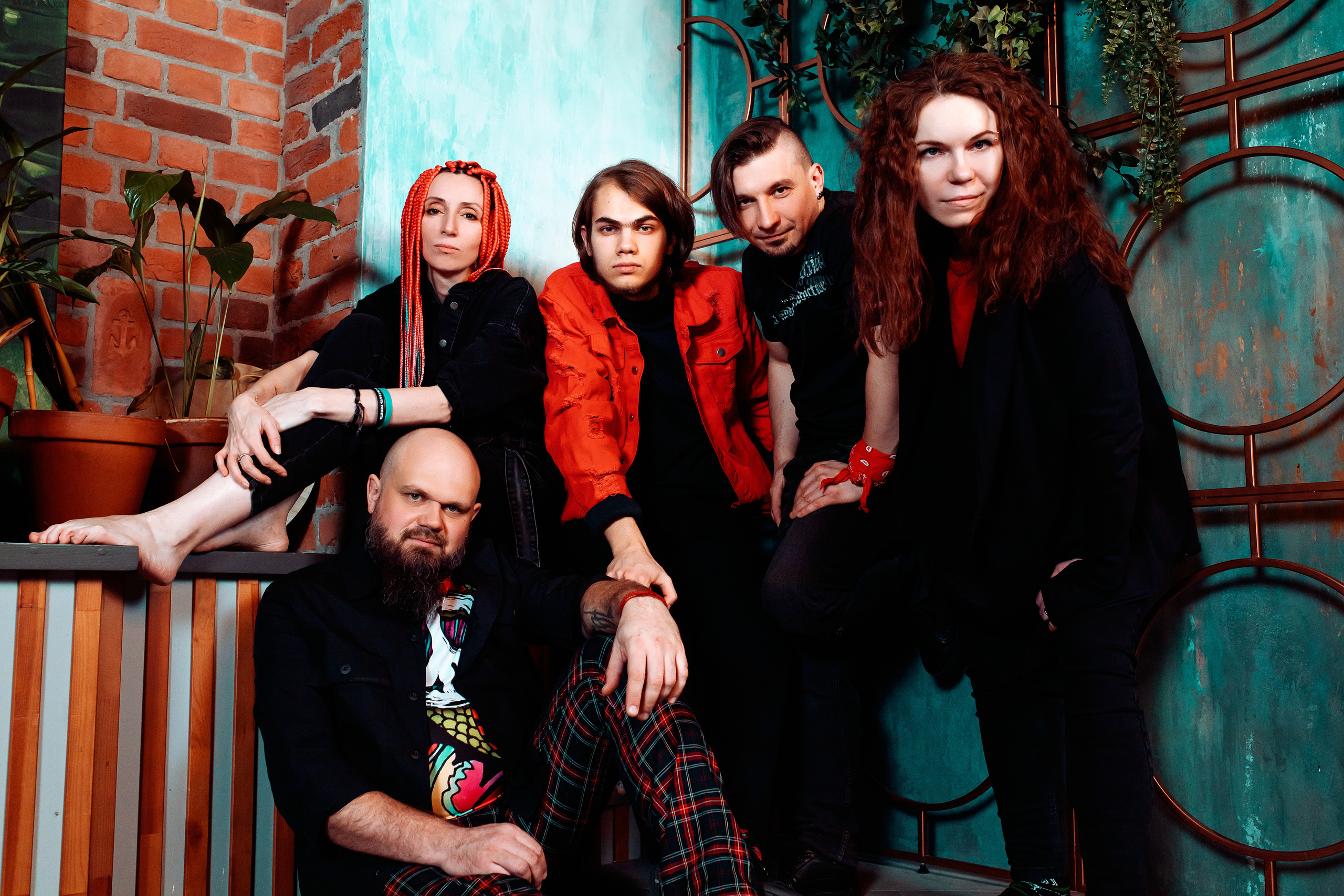 ЗНАК НЕРАВЕНСТВА. Фотограф Елена Богачева (lenalena_na_na_na)