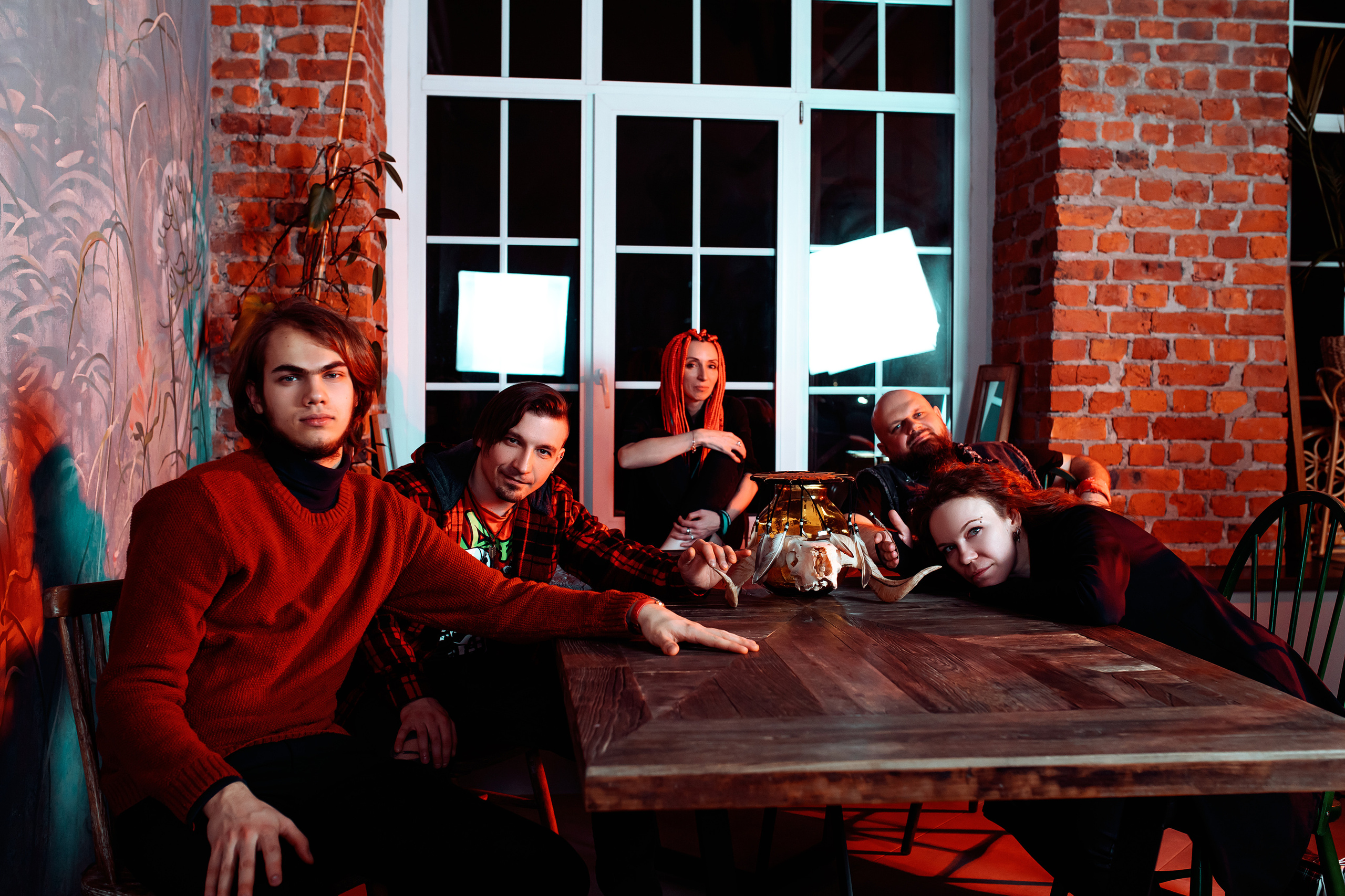 ЗНАК НЕРАВЕНСТВА. Фотограф Елена Богачева (lenalena_na_na_na)