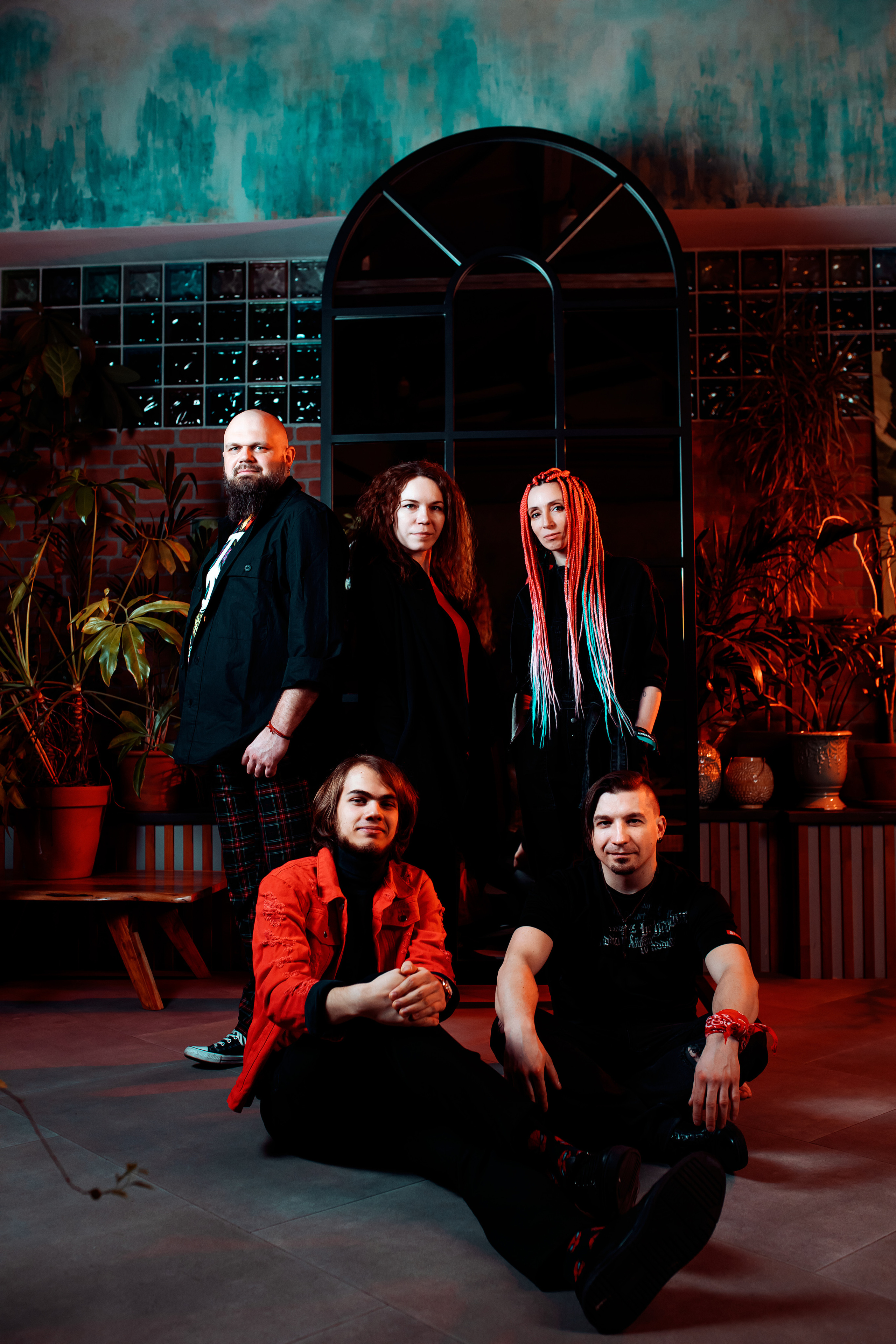 ЗНАК НЕРАВЕНСТВА. Фотограф Елена Богачева (lenalena_na_na_na)