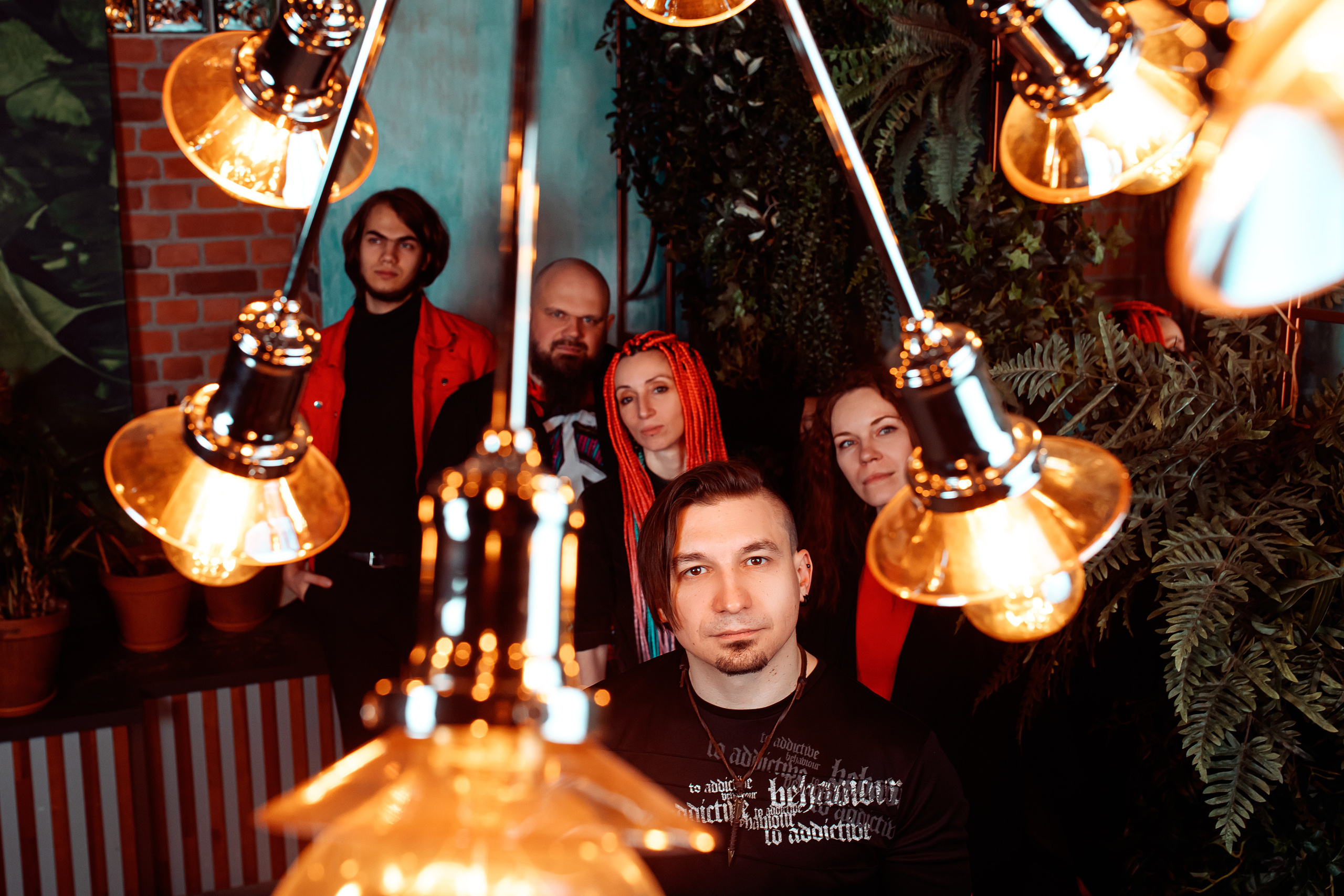 ЗНАК НЕРАВЕНСТВА. Фотограф Елена Богачева (lenalena_na_na_na)