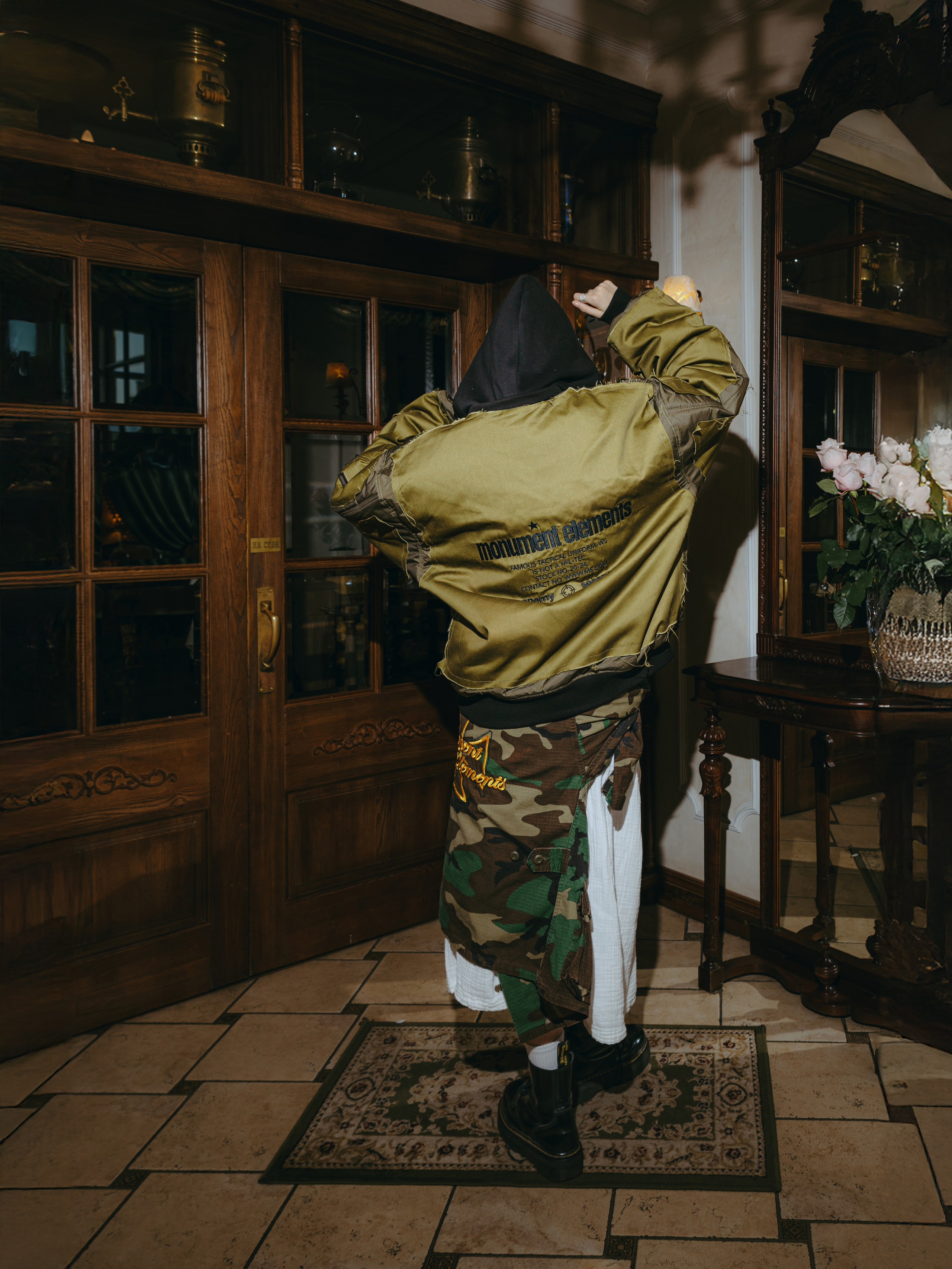 MONUMENT. Фото и видео контент за одну съемку — Веретенников Егор