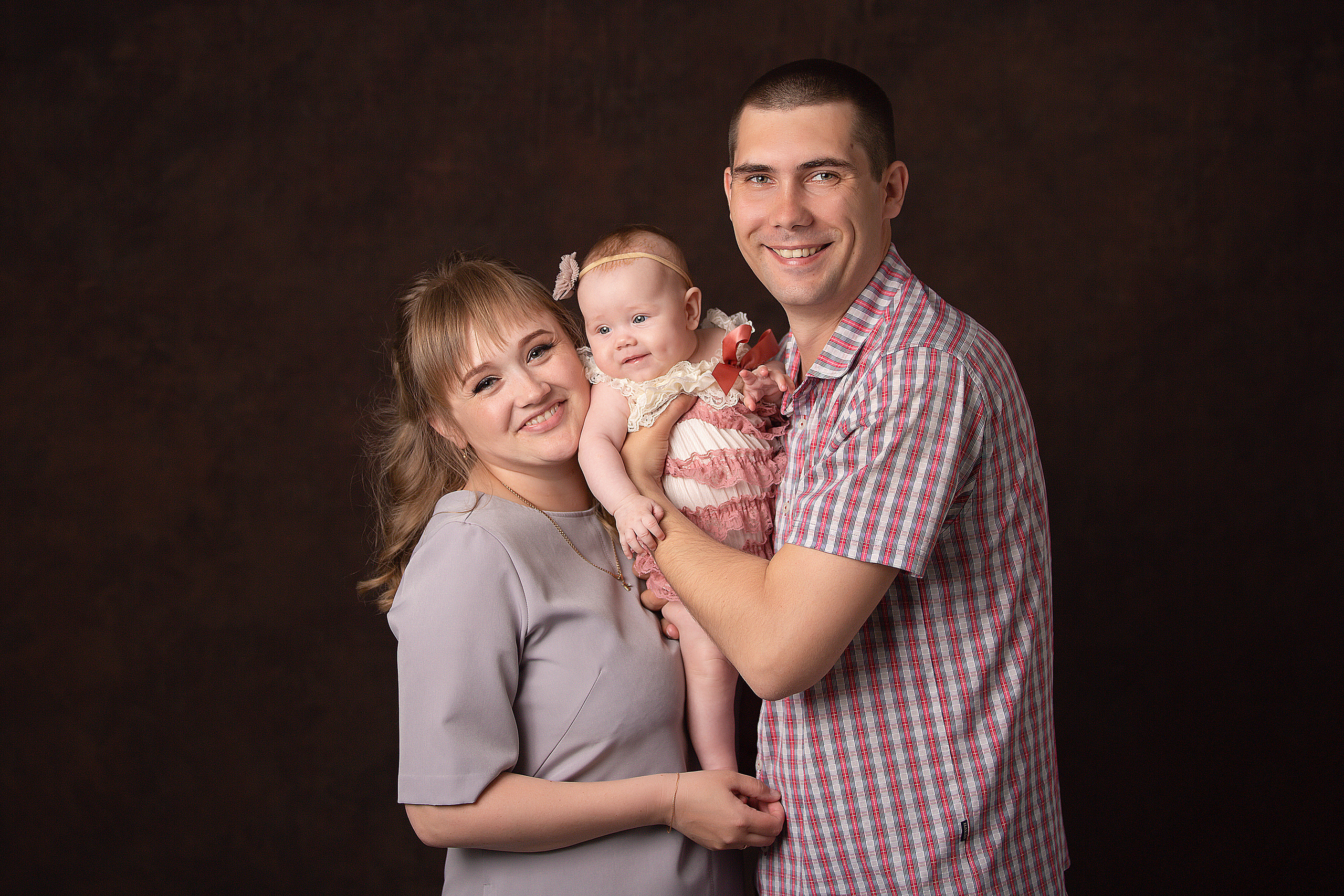 фотосессия малыши до года фотосессия семьи мама папа ребенок