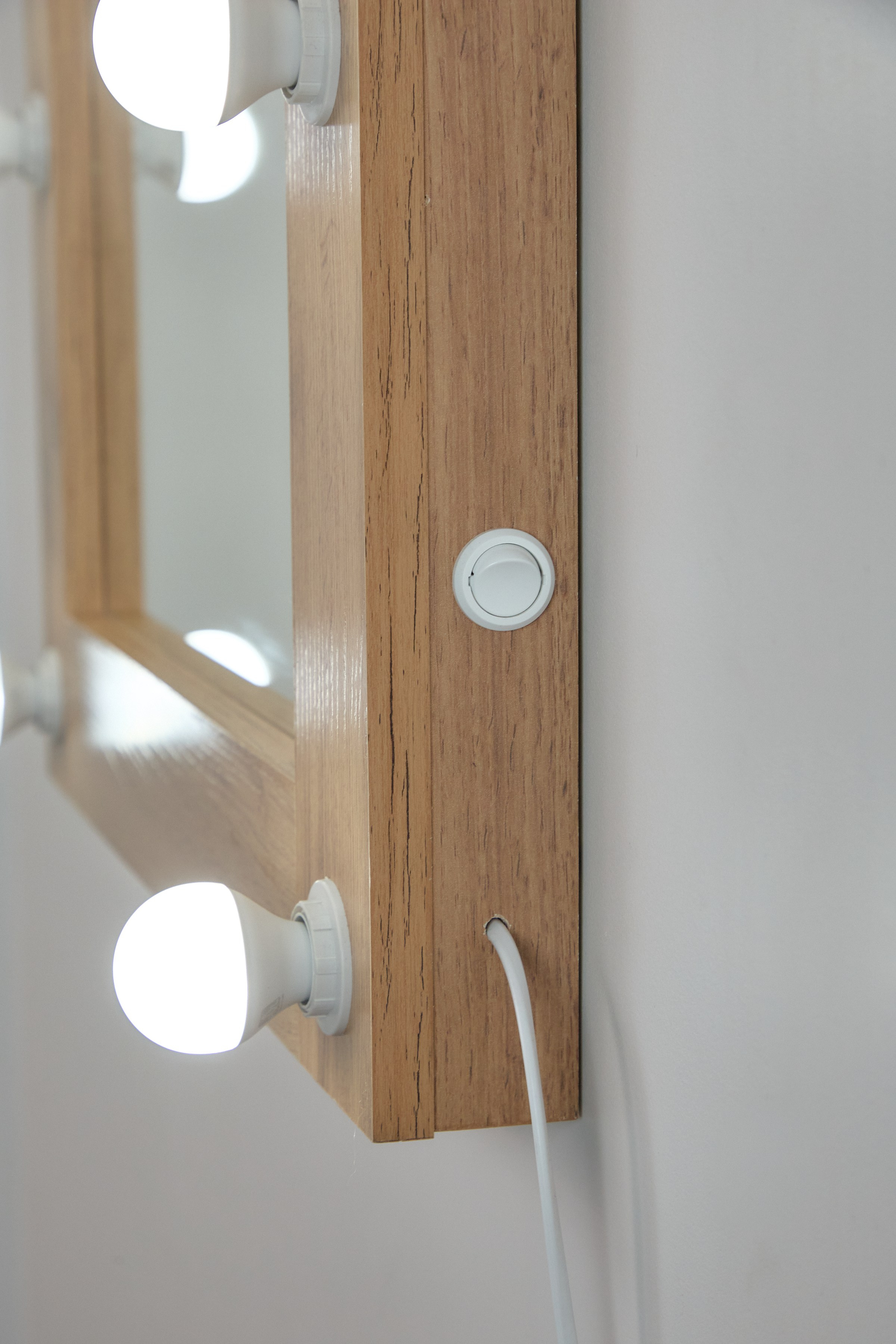 Фабрика зеркал. ФОТОГРАФ ЭДУАРД КОЛТУНОВСКИЙ