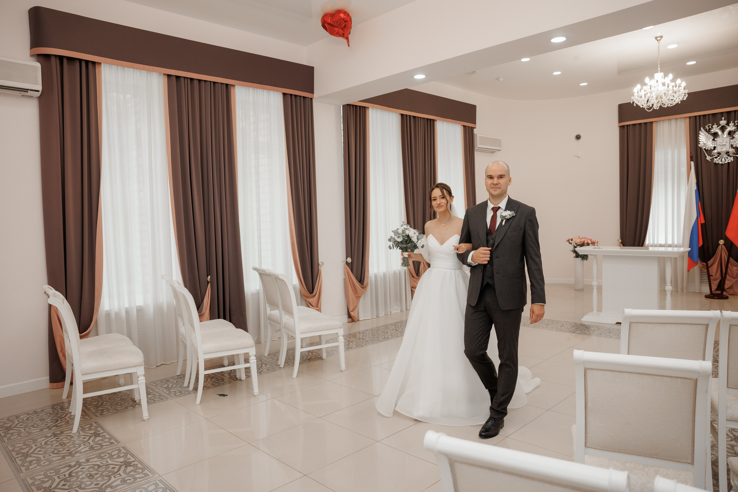 Полина и Дмитрий, загородный клуб «Барин», ЗАГС в г. Пушкино. Свадебный и репортажный фотограф (Москва, Королев и другие)