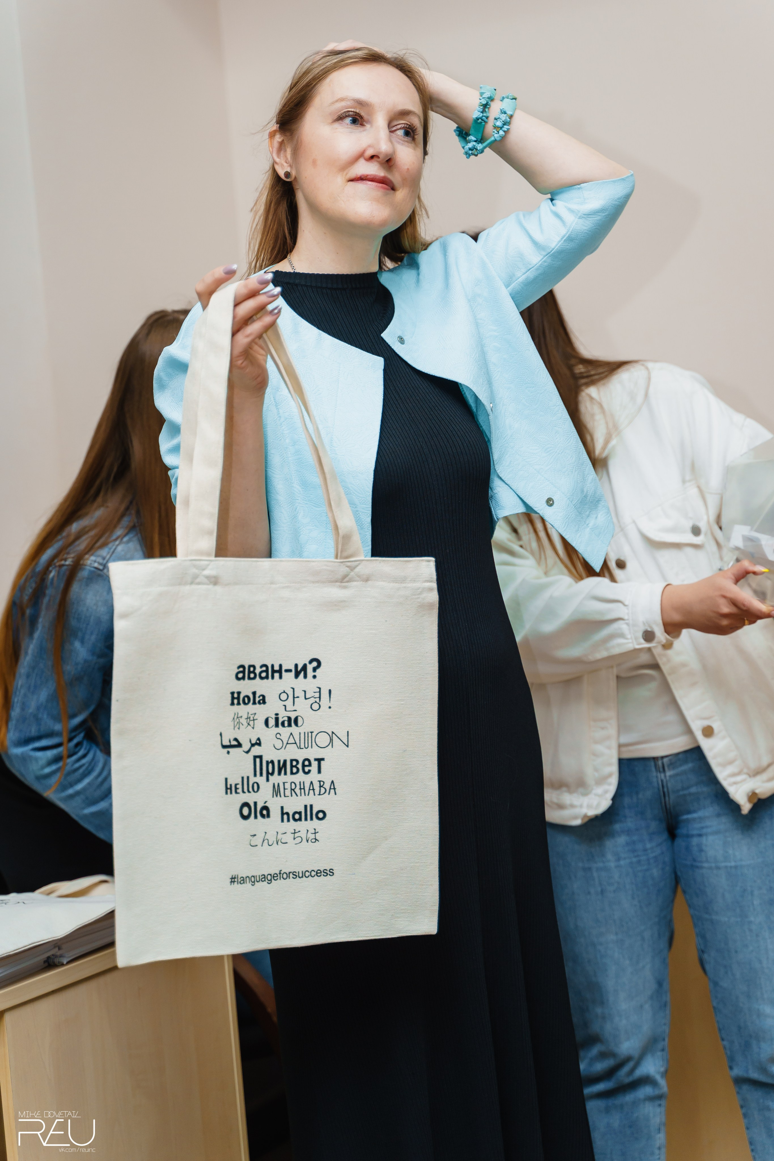 ВЫПУСКНОЙ ШКОЛЫ «Язык Для Успеха» 2023. Mike Dovetail | Портретный и репортажный фотограф