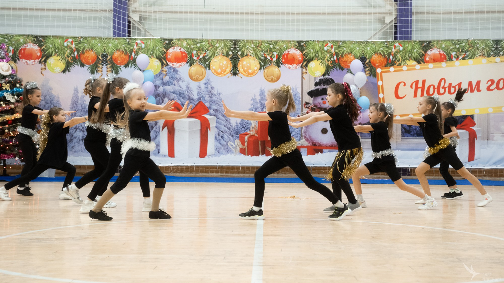 Новогодний фестиваль отделения спортивной школы Триумф и клуба Стимул. Репортажный фотограф в Казани Павел Серпокрылов