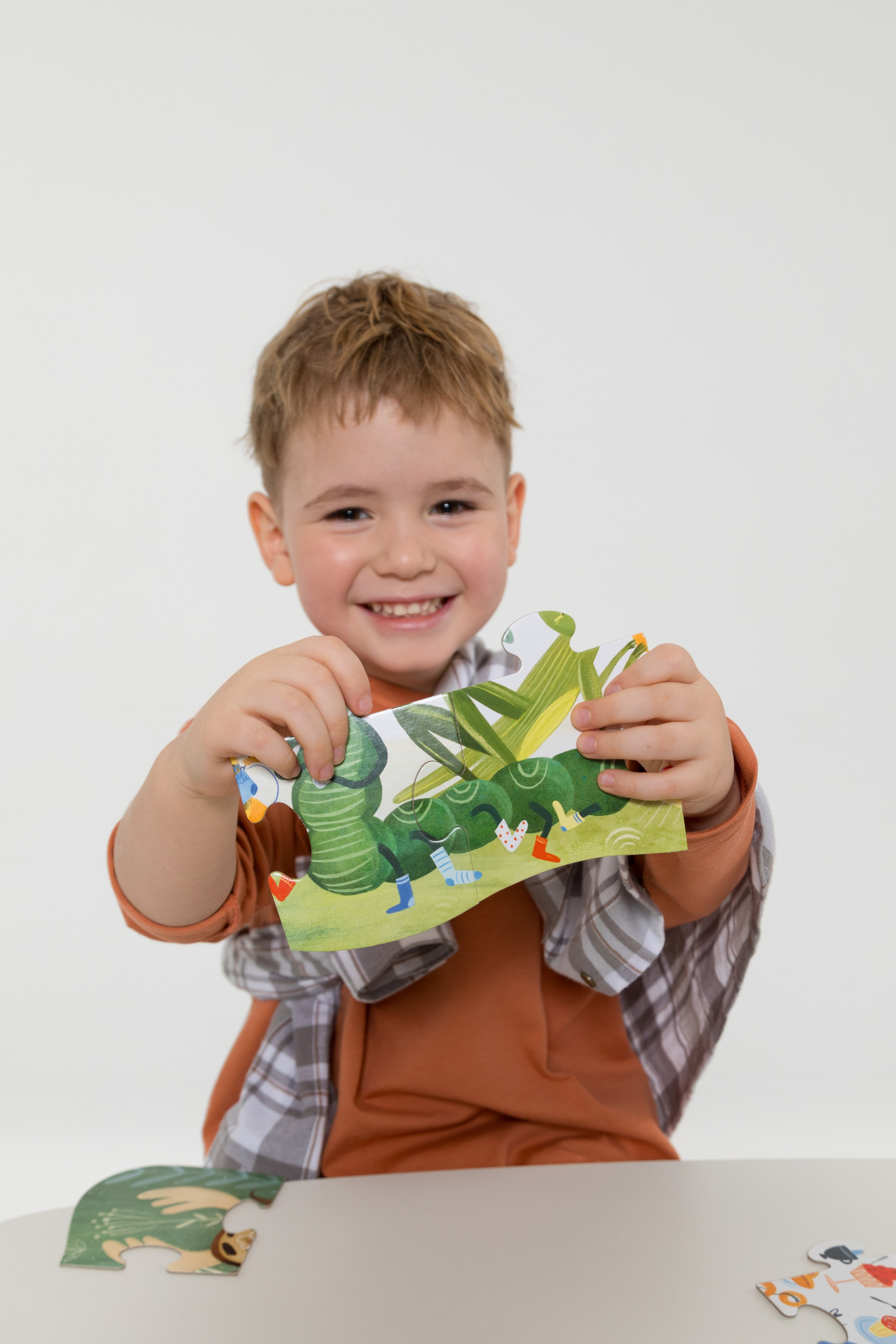 Имиджевая и каталожная съёмка для бренда детских пазлов. Детский и контент фотограф Надя Волкова Санкт-Петербург