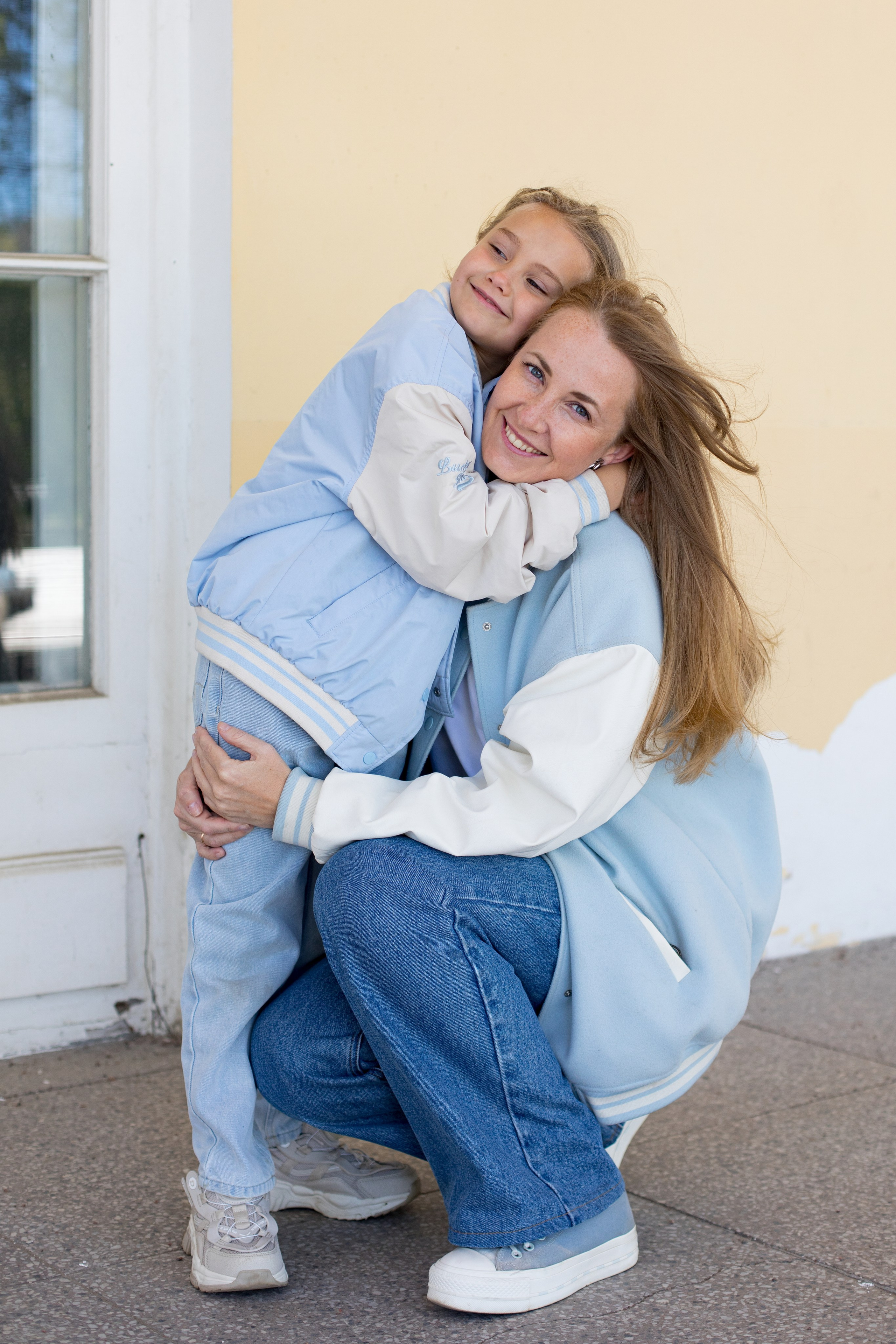 Фотосессия мамы и дочки в Парке Победы. Детский и контент фотограф Надя Волкова Санкт-Петербург