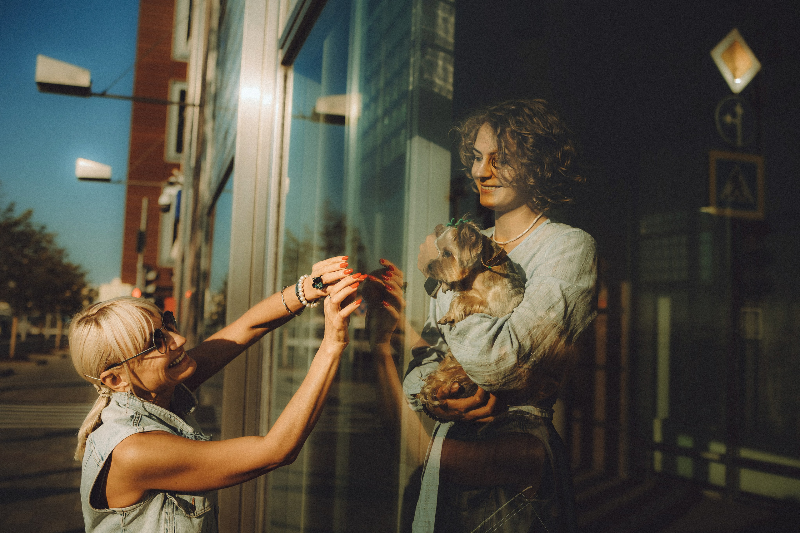 Дженни, Оливия и их семья