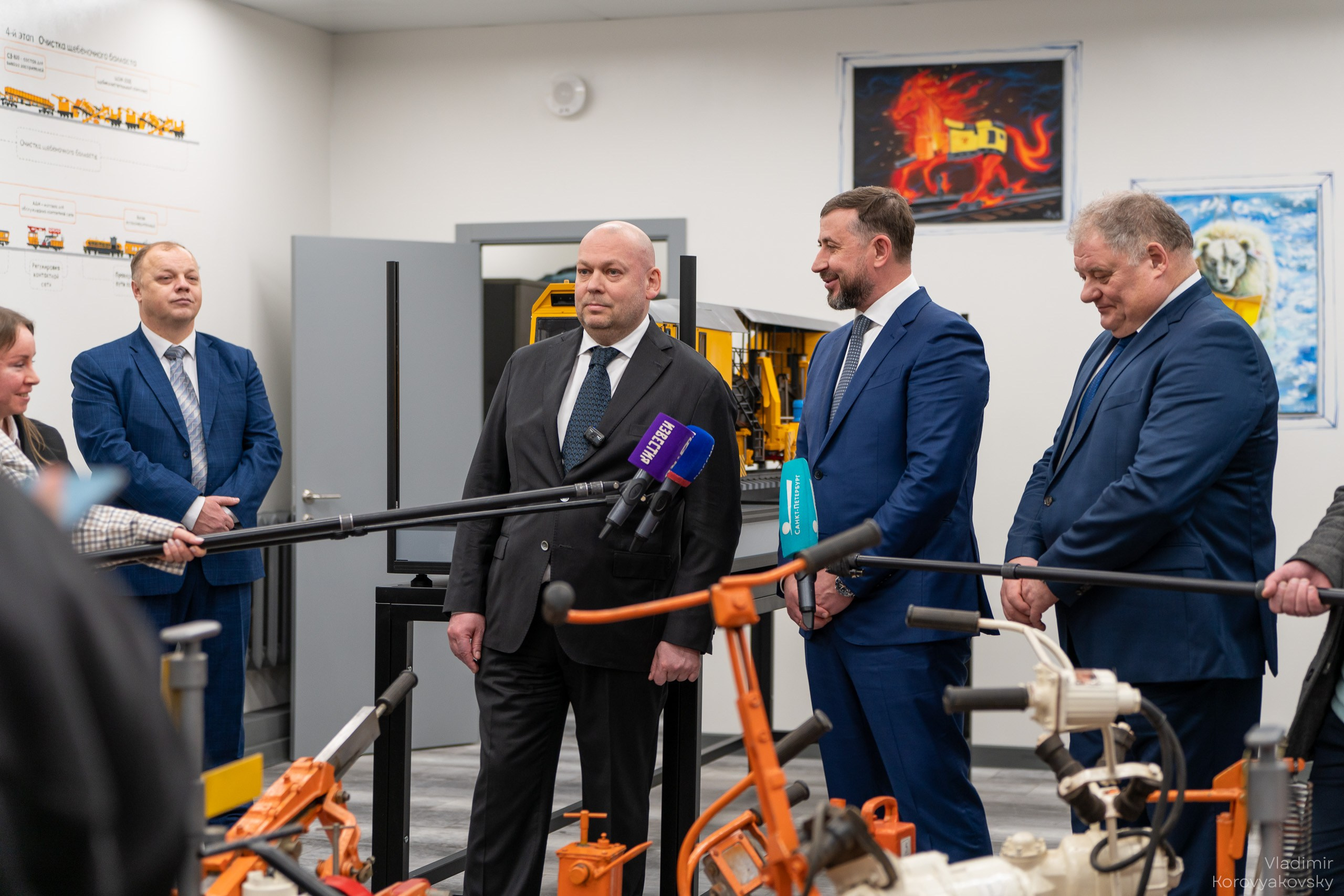 Открытие лабораторий. Фотограф Владимир Коровяковский