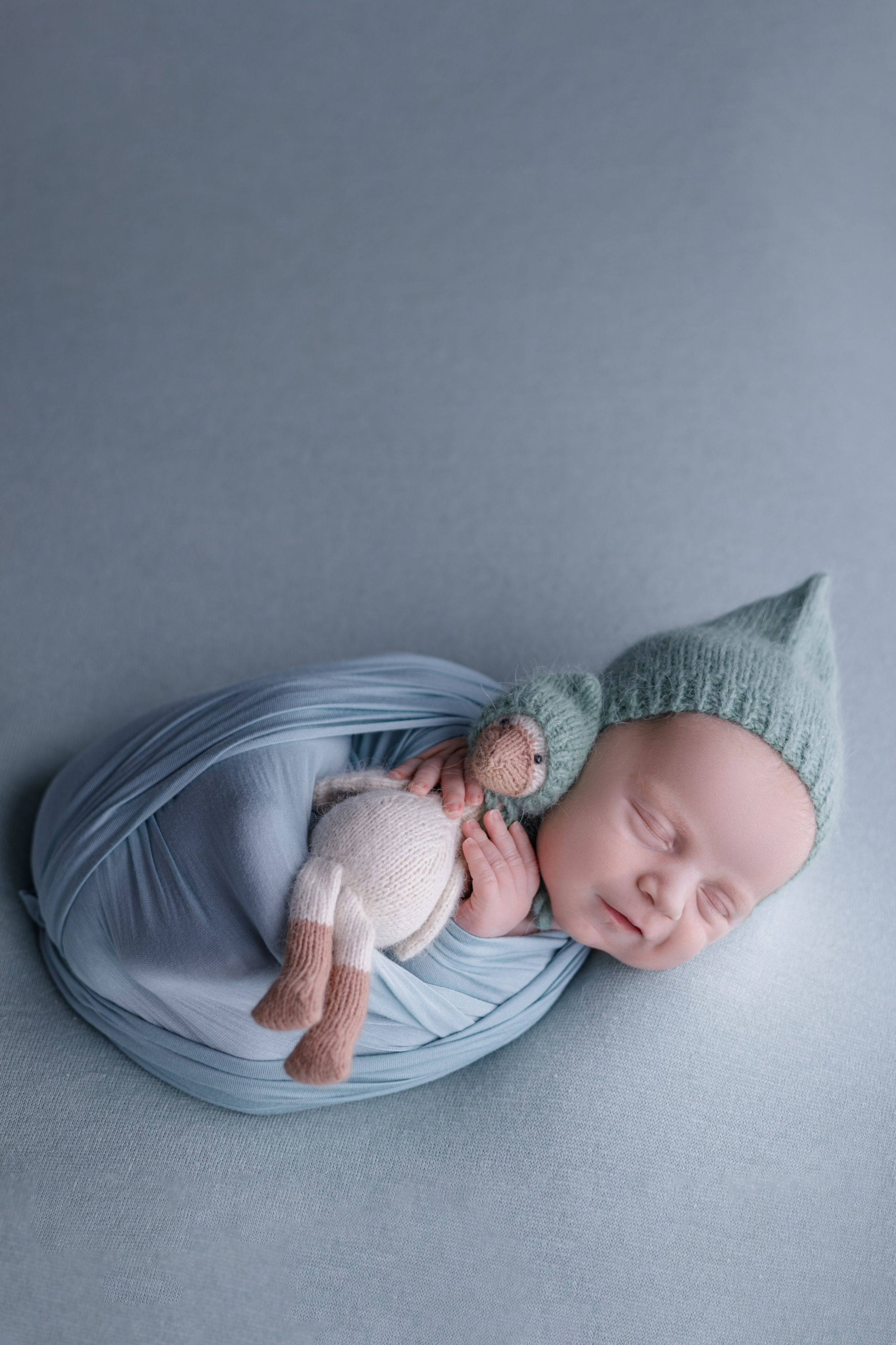 Данил. Евгения Горбунова фотограф новорожденных в Новом Уренгое