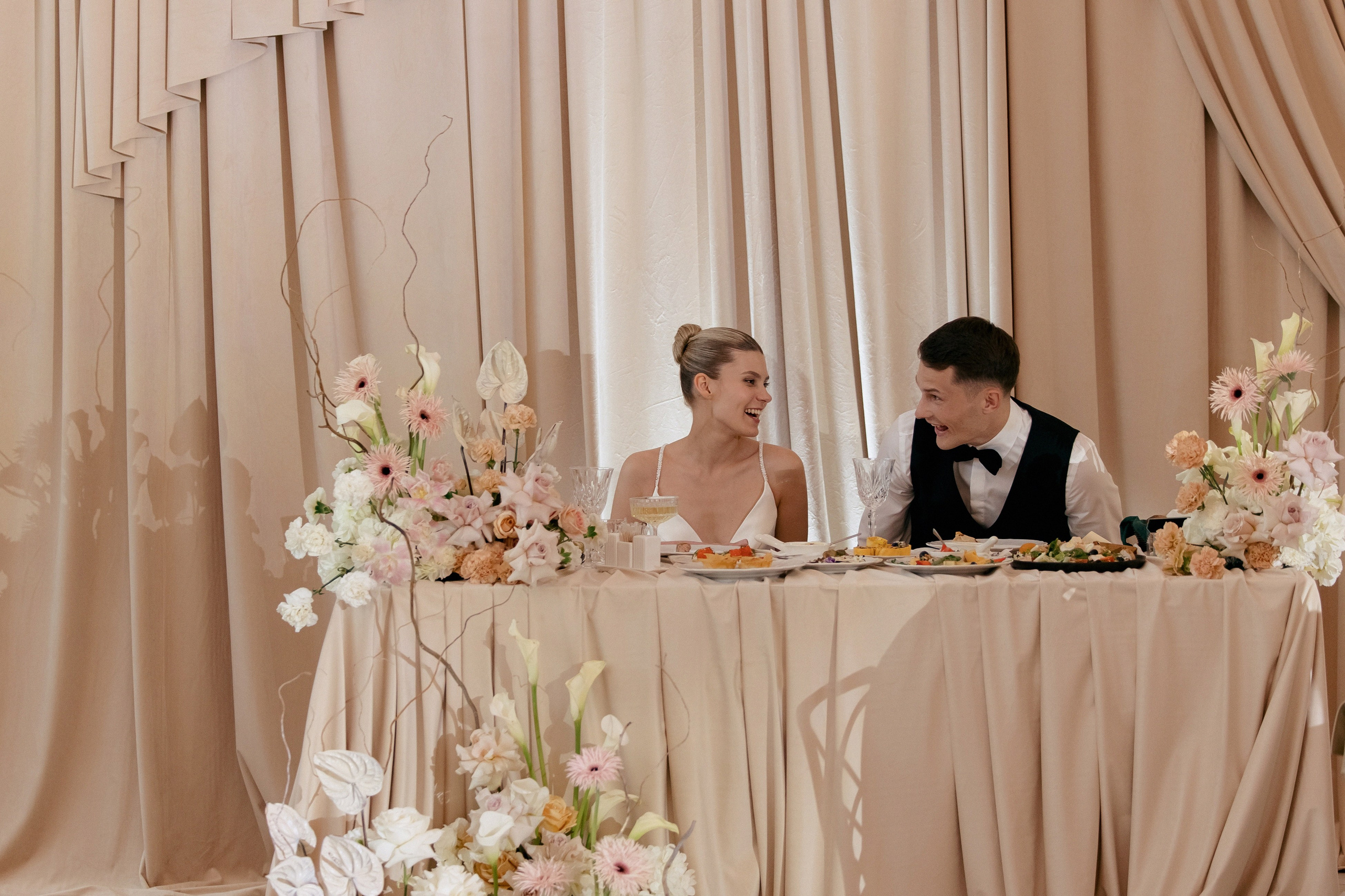 Свадебная фотосессия Настя, Макс и Карюша. Свадебный фотограф Москва