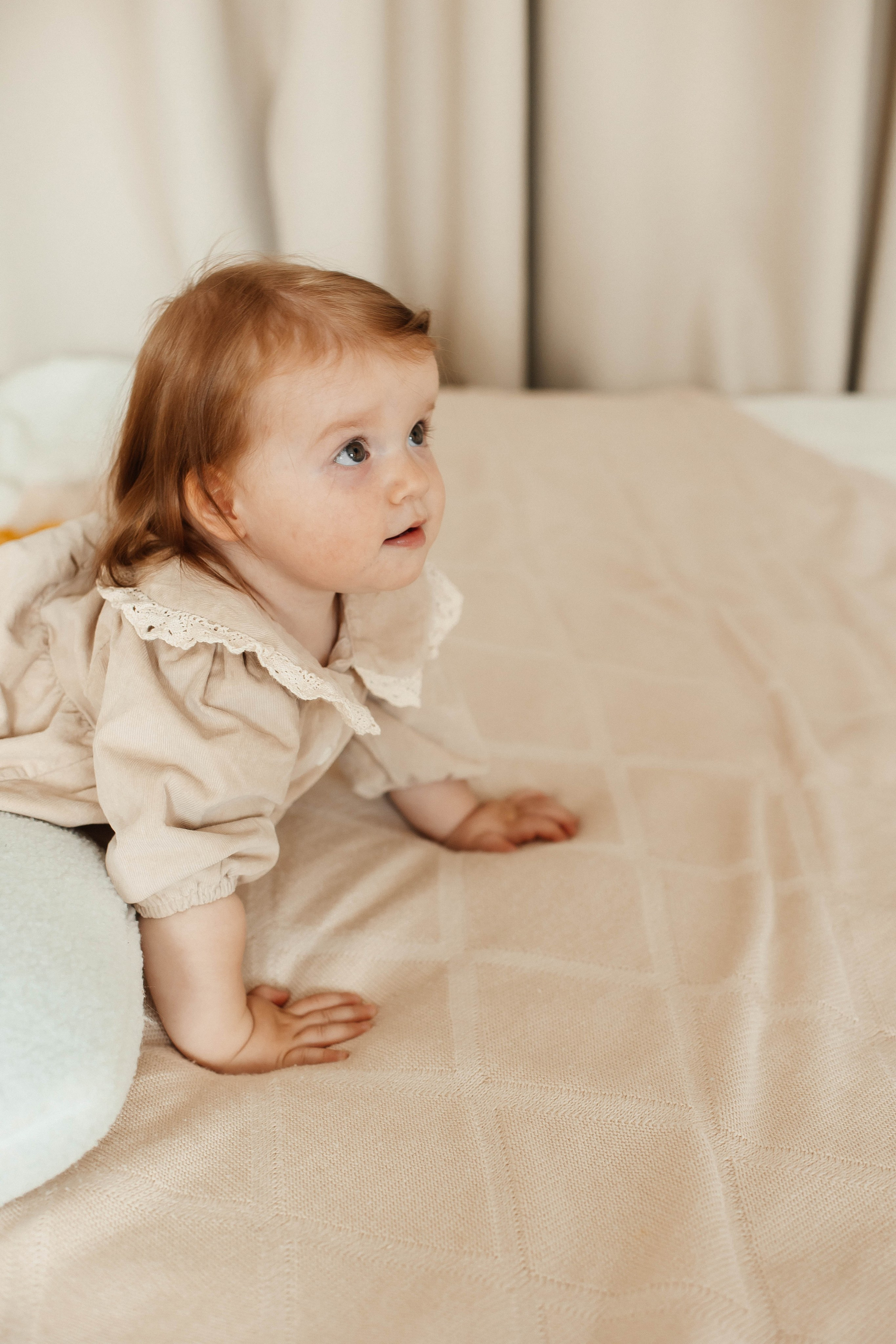 Лиза — 1 годик. «Первый год — первый праздник в кадре!». Виктория Ларина — Портретный профессиональный фотограф в Иркутске