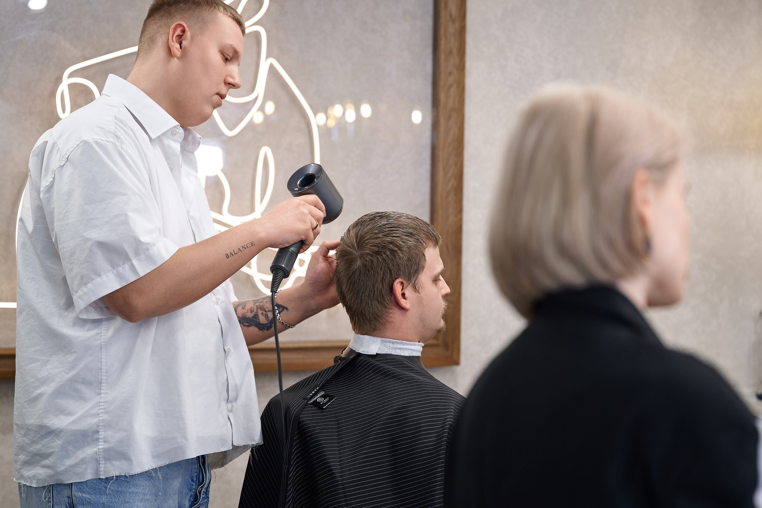 Центр — мужская парикмахерская. Фотограф Опыт Качество Скорость Горный Алтай Барнаул