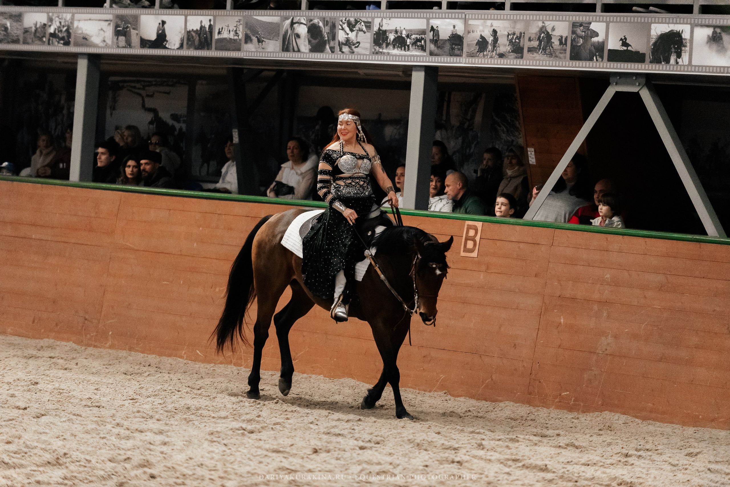 Конное представление «Дыхание Звёзд». Конный фотограф Куракина Дарья • Фотосессии с лошадьми
