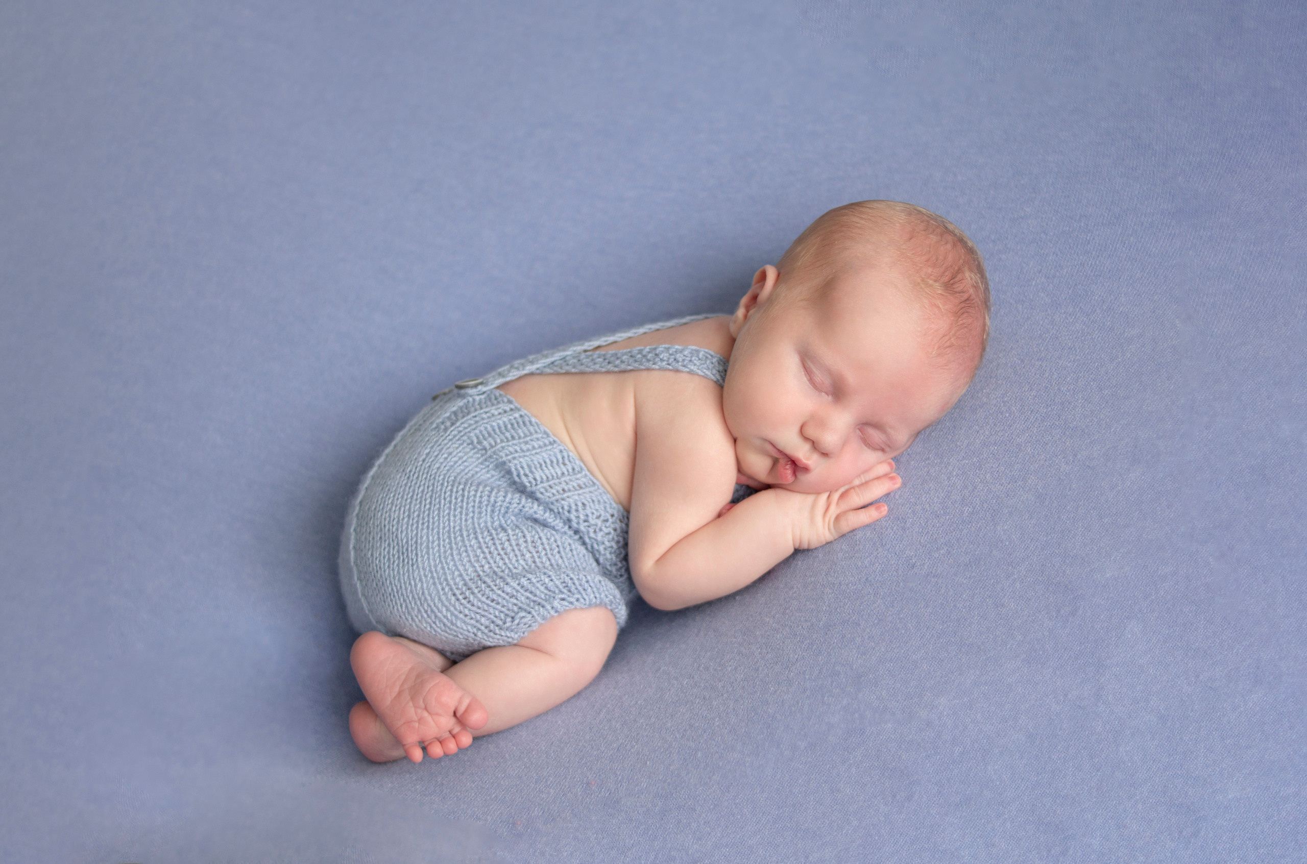 Фотограф новорожденных и семейный фотограф в Санкт-Петербурге