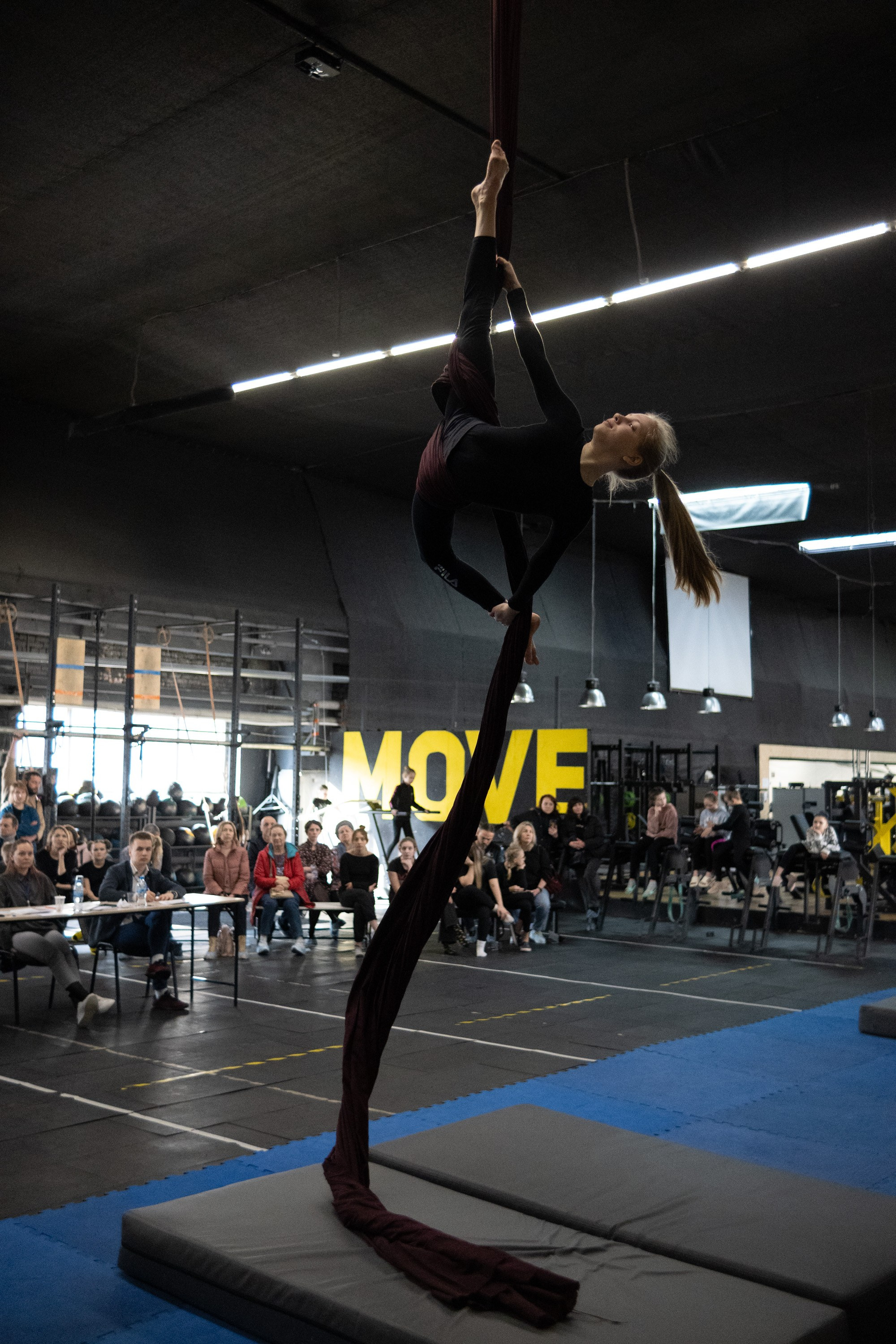Внутриклубные соревнования по воздушной гимнастике 02.04.23