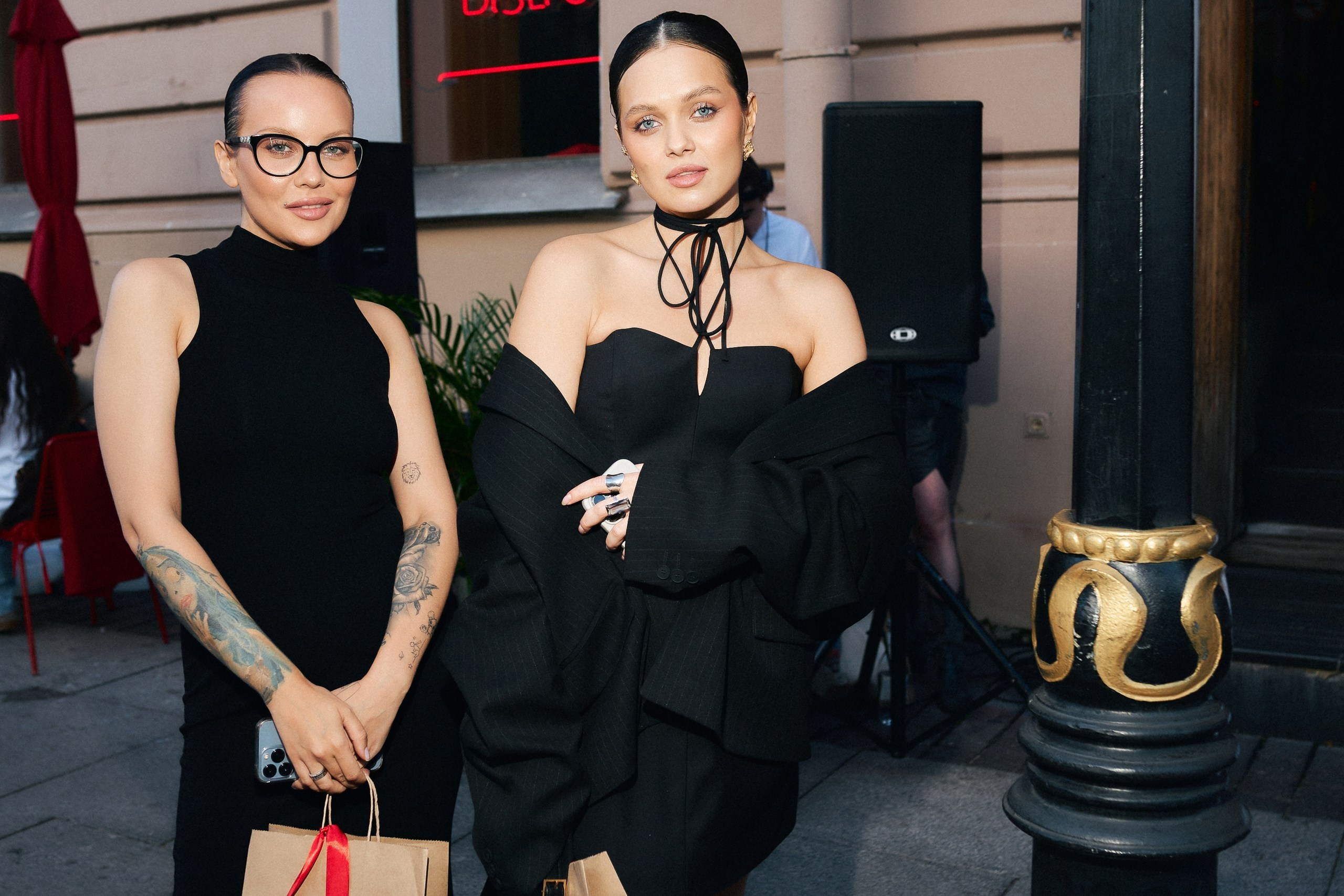 REDBOX. Photographer — ERASTOV