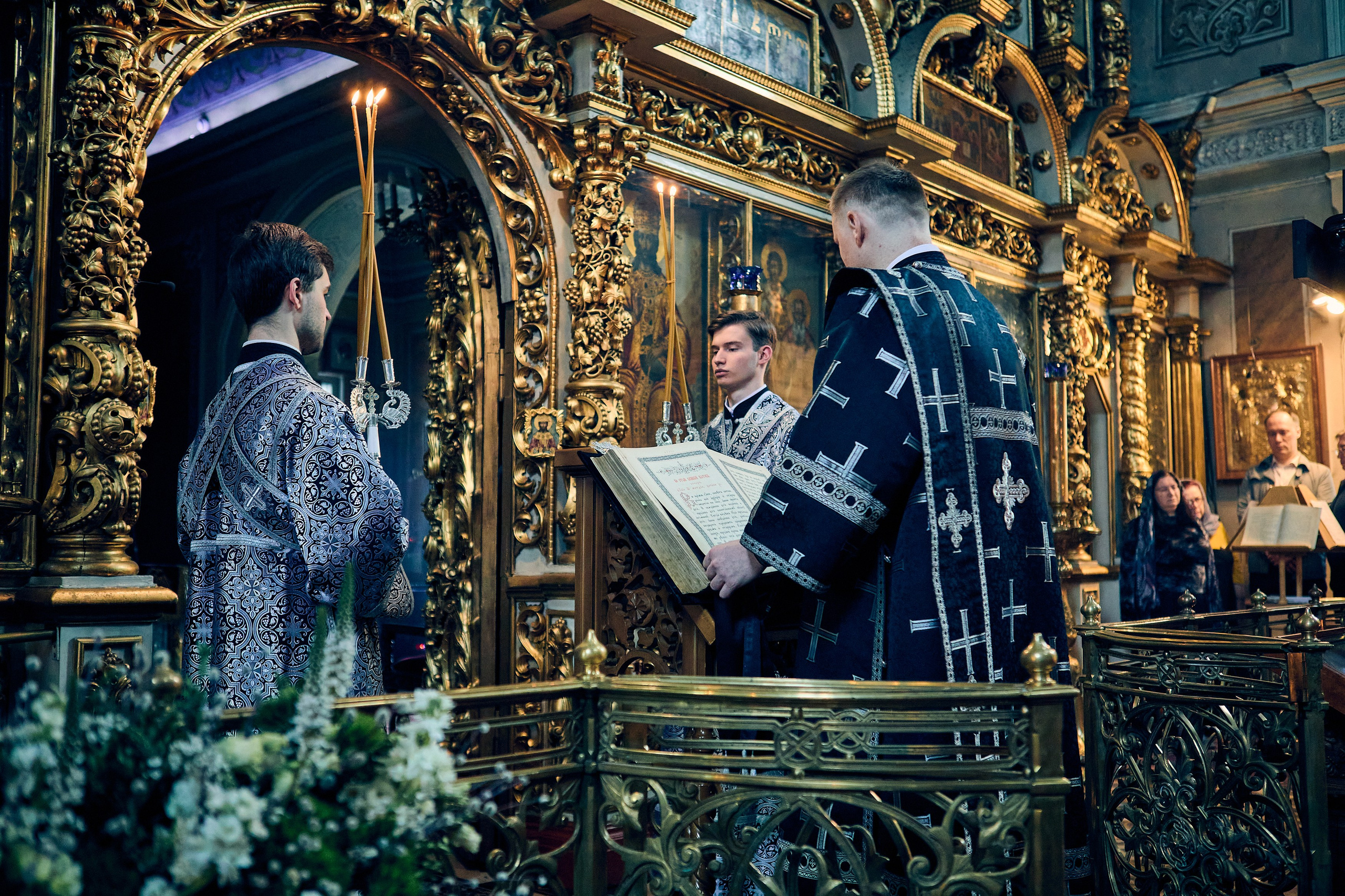 Вечерня с выносом Плащаницы Спасителя Плач. Пресвятой Богородицы. DMITRY MOISEENKO — фотограф, художник, топ-стилист