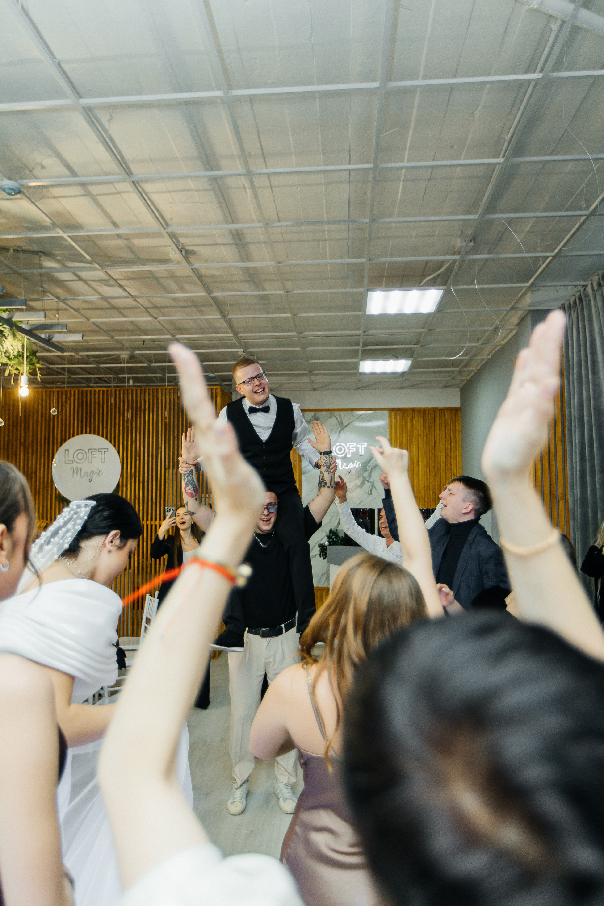 Студия, ЗАГС и банкет. Свадебный и семейный фотограф Ростова-на-Дону Ирина Бондарева