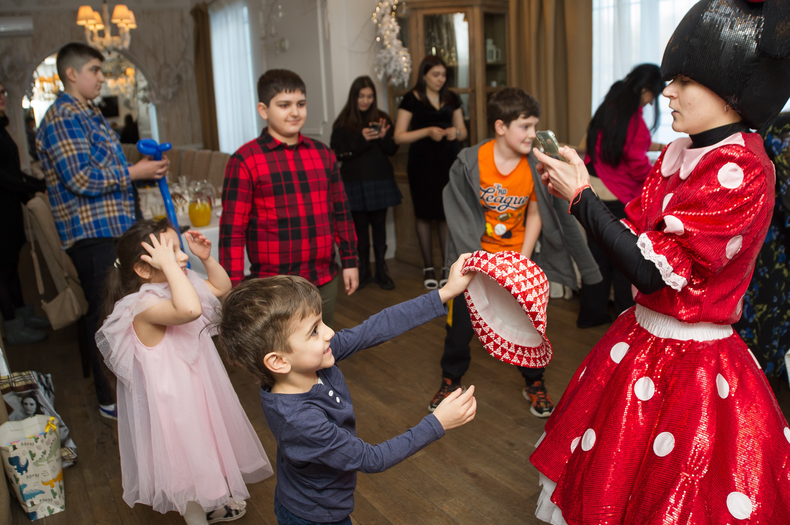 Детские дни рождения. Выпускные альбомы. Частные съемки