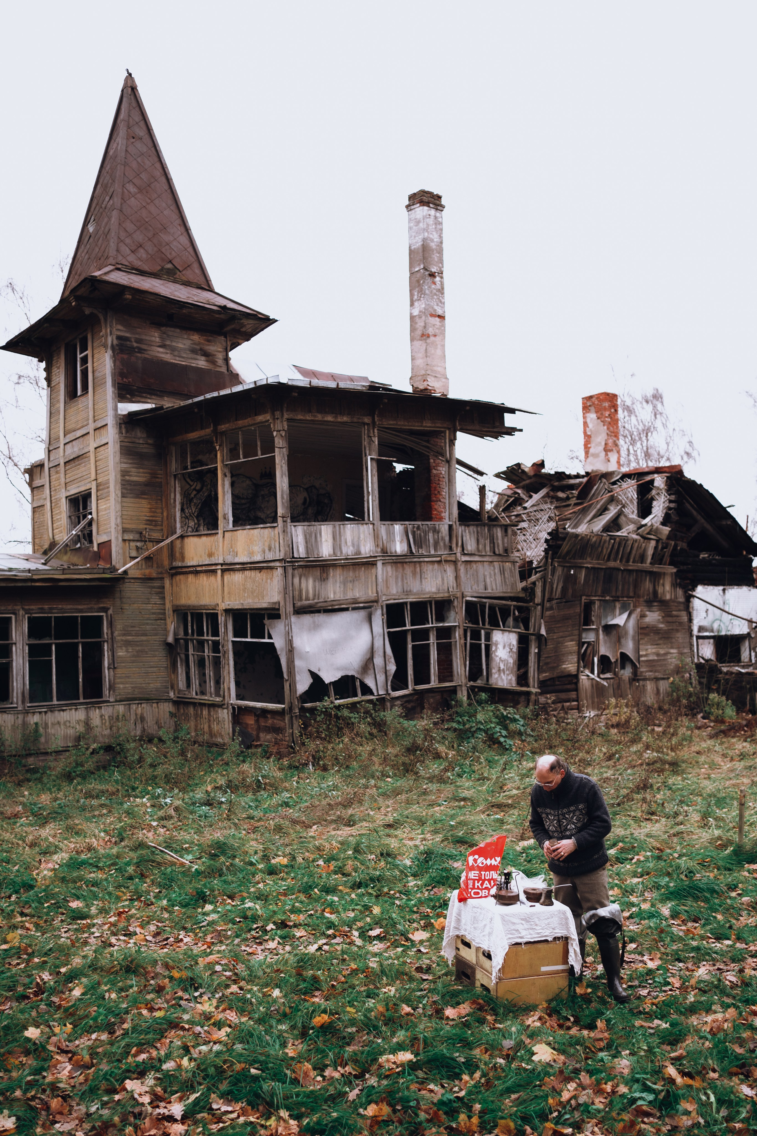 Бекстейдж «‎Бенуа»