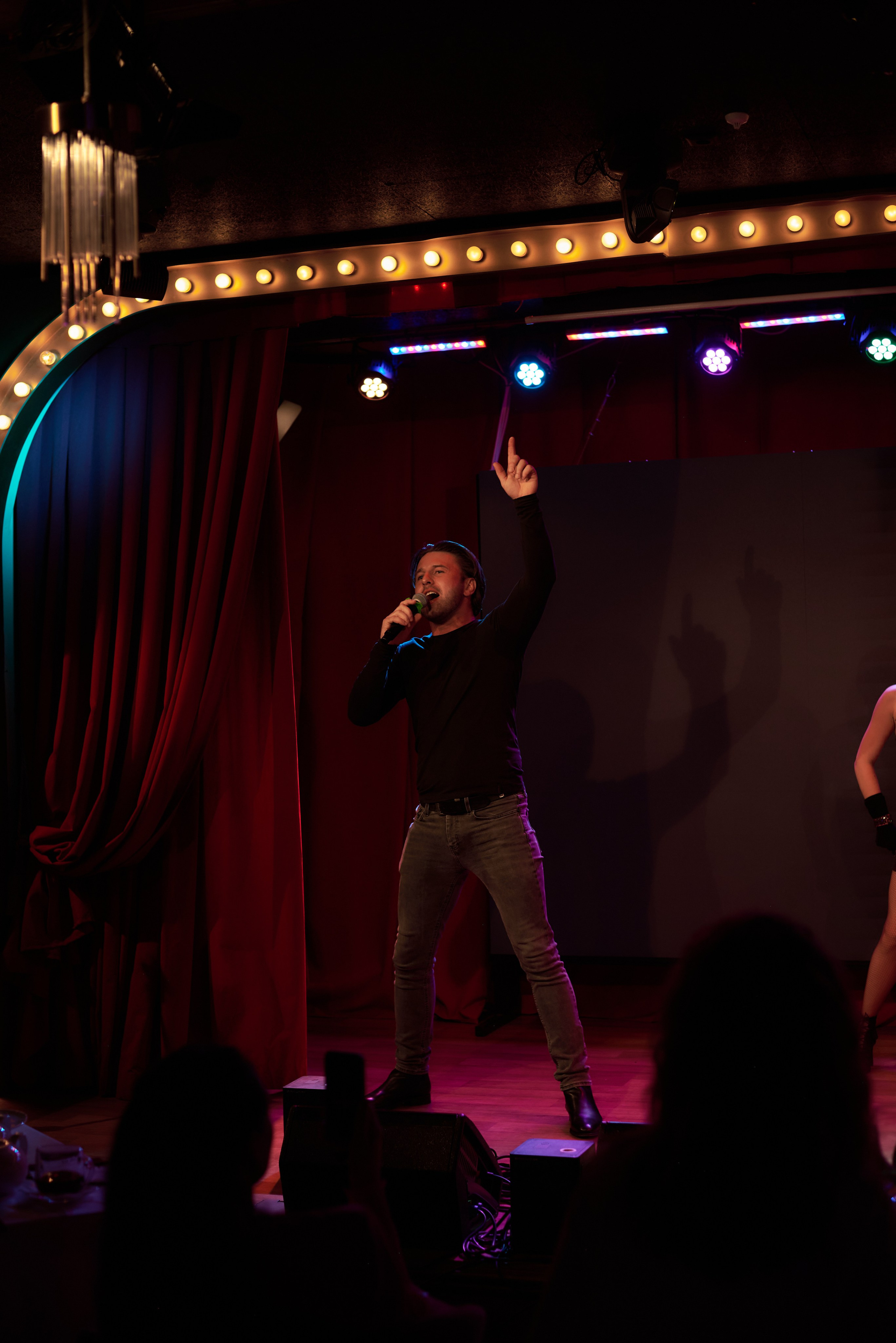 Отчетный концерт мастерской эстрадного вокала. Photographer Bangkok — Pattaya | фотограф Бангкок — Паттайа