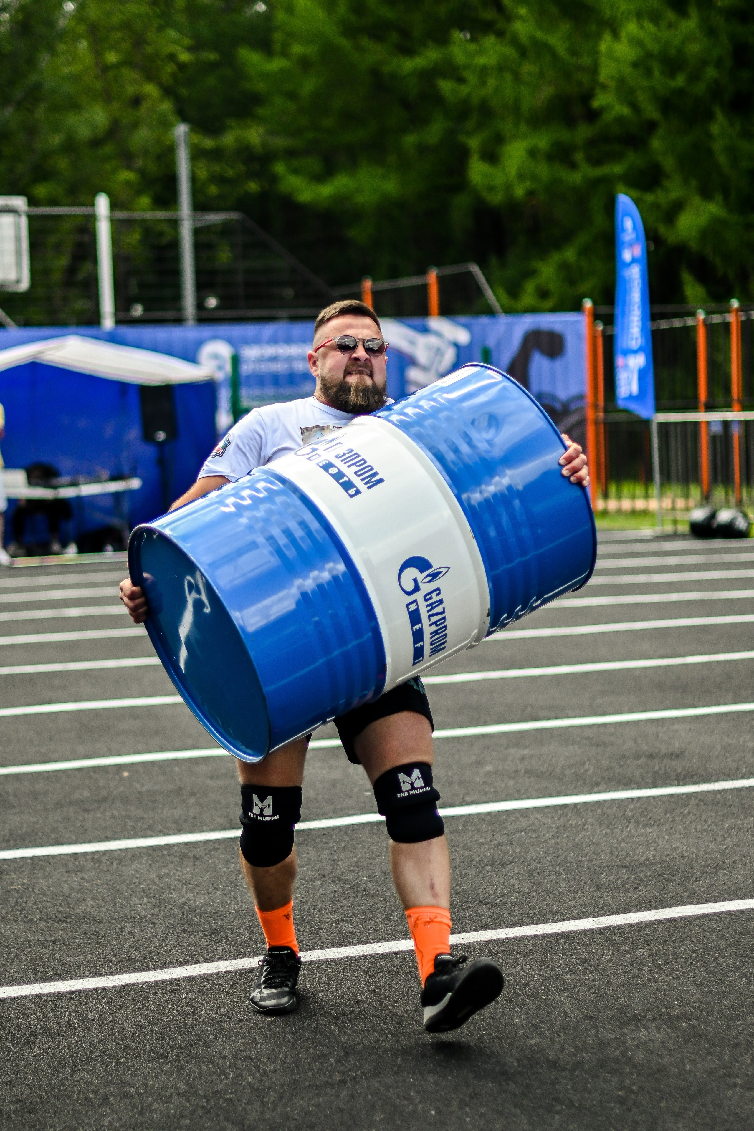 СТРОНГ. Фотограф для бизнесконтента, репортажей и семейного альбома в Москве