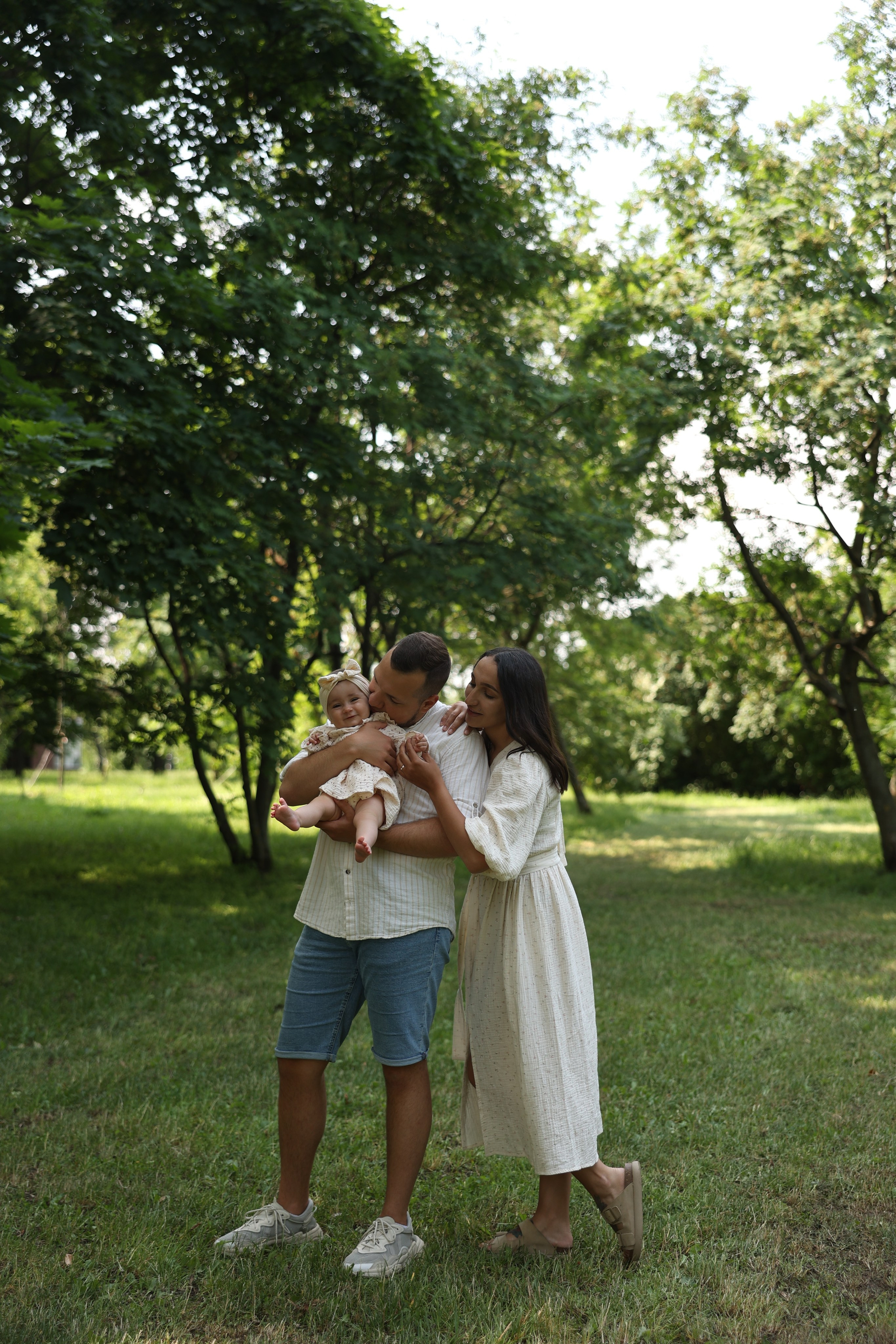 Мила, Валера и Оливия. Свадебный и семейный фотограф в Москве Ломова Ирина