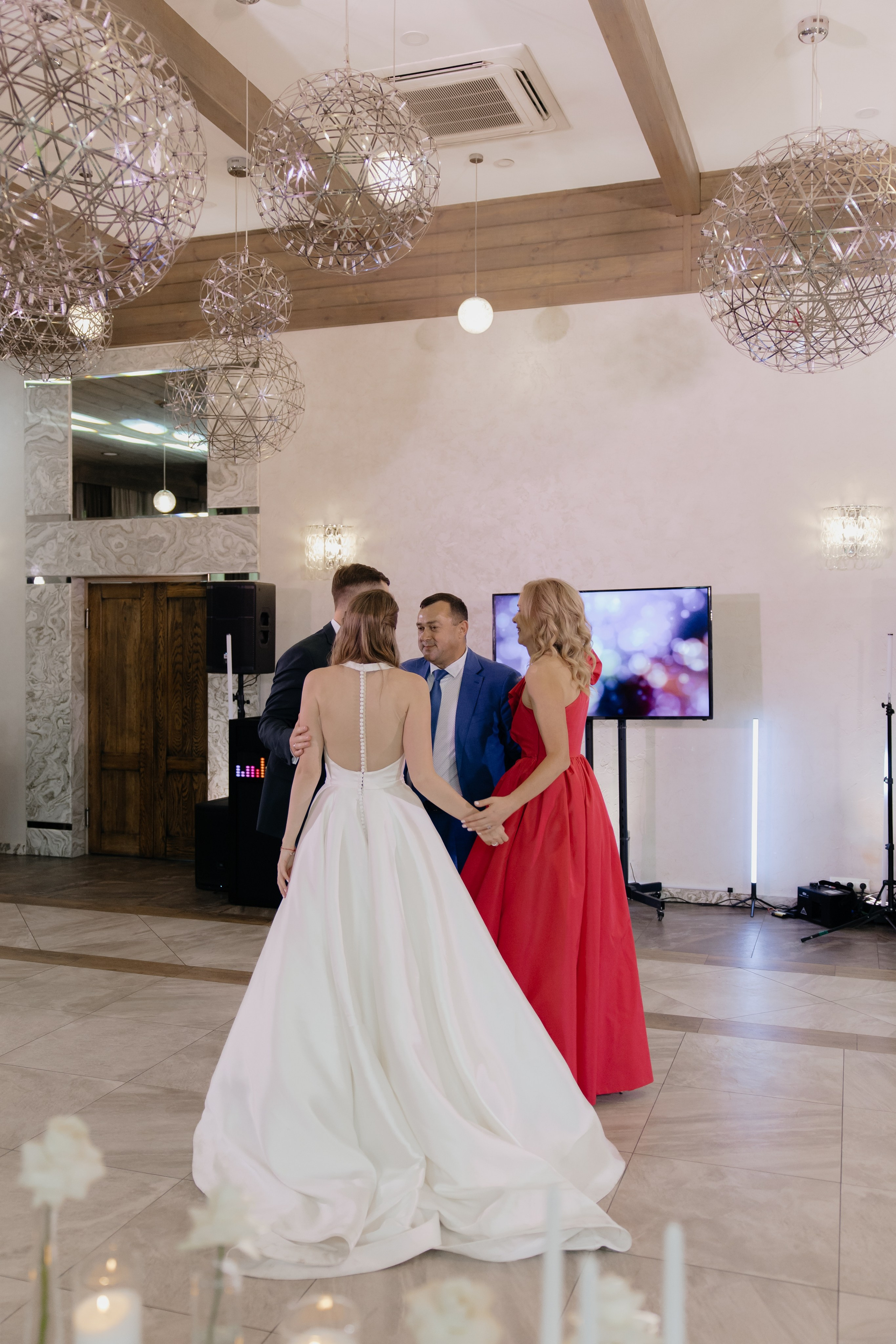 10.08.2024. RETOUCH-HOUSE