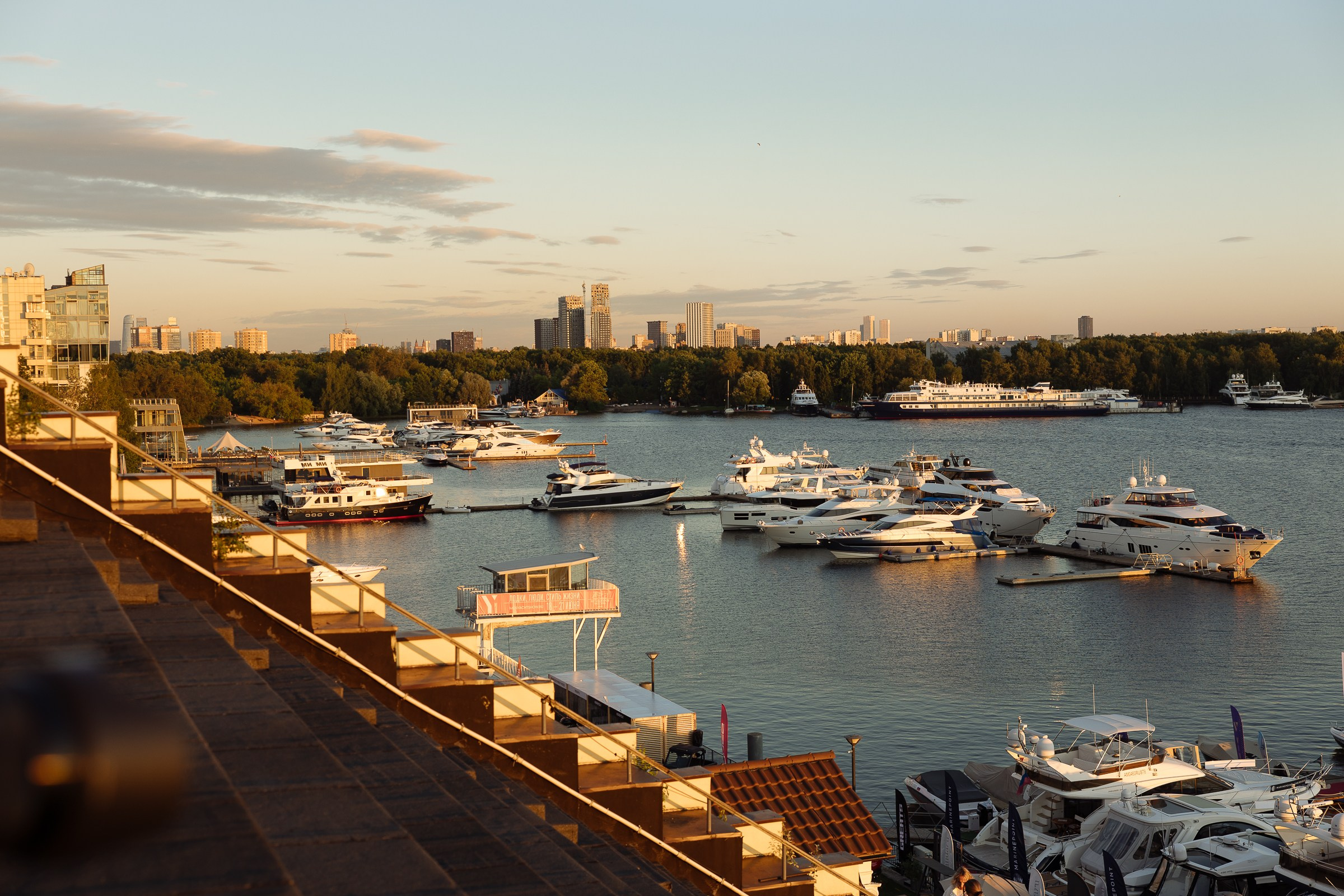 Выставка яхт и катеров. Ryal Yacht Club. Фотограф в Москве