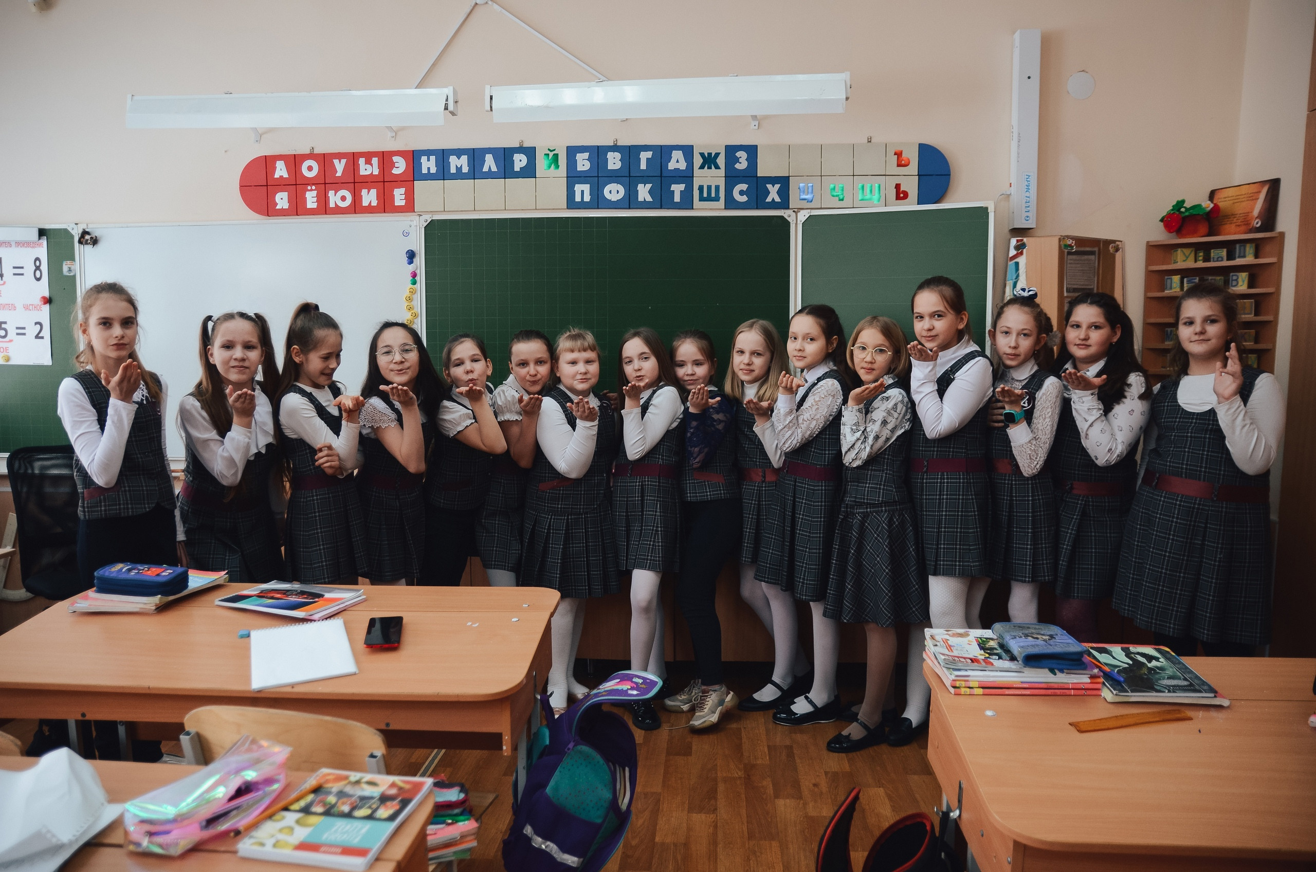 Стенах школы. Thephoto-russia.ru