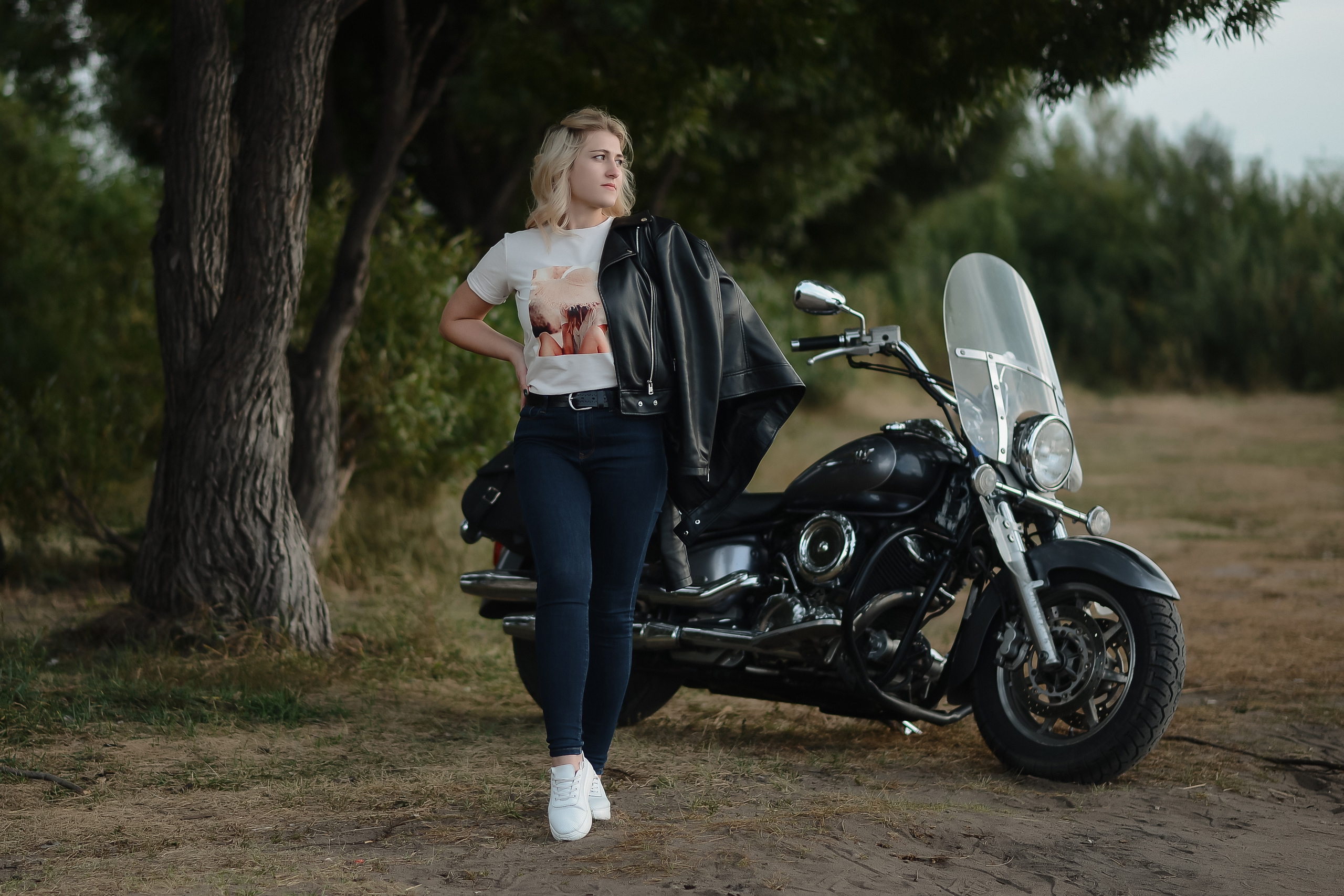 С мотоциклом. Thephoto-russia.ru