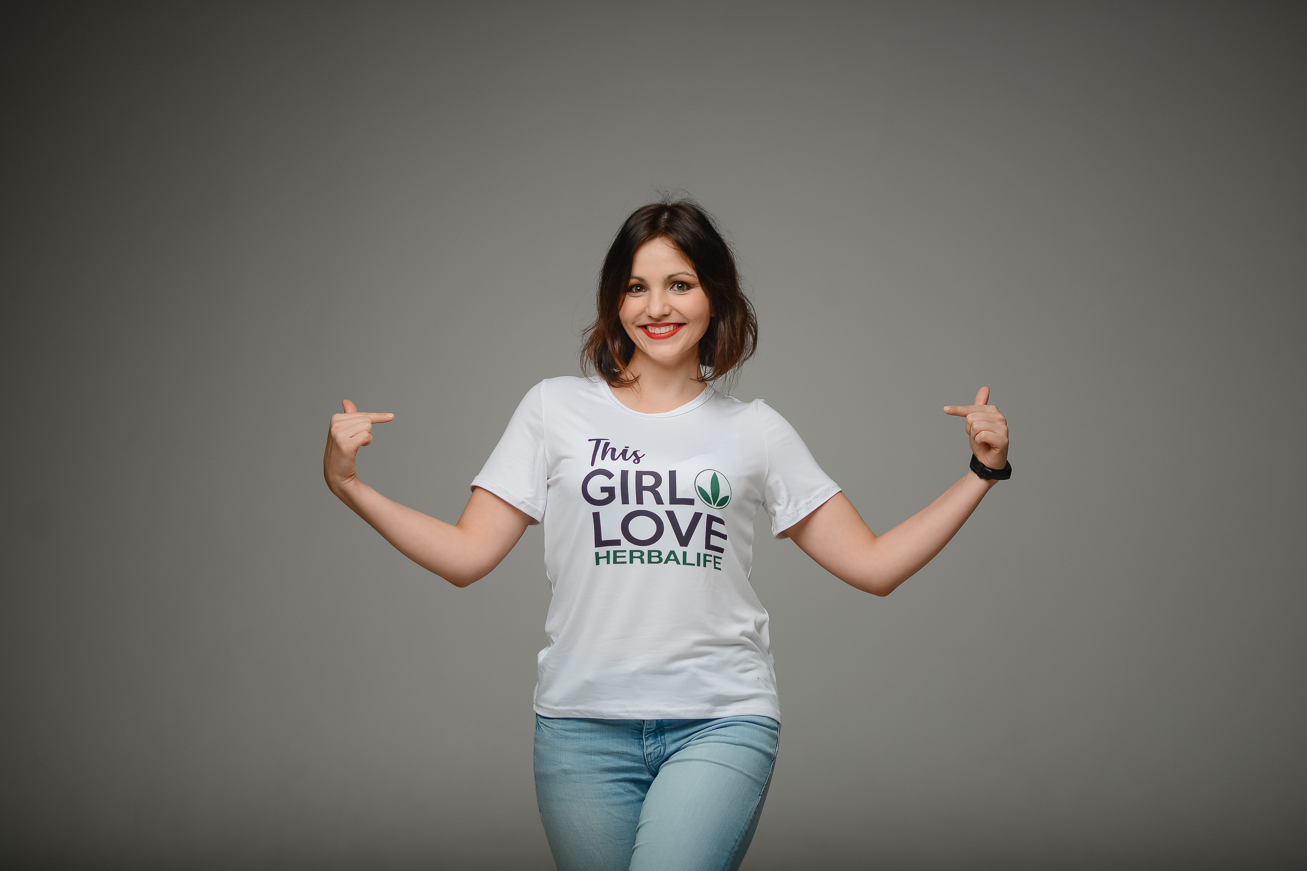 Дружный коллектив в студии. Thephoto-russia.ru