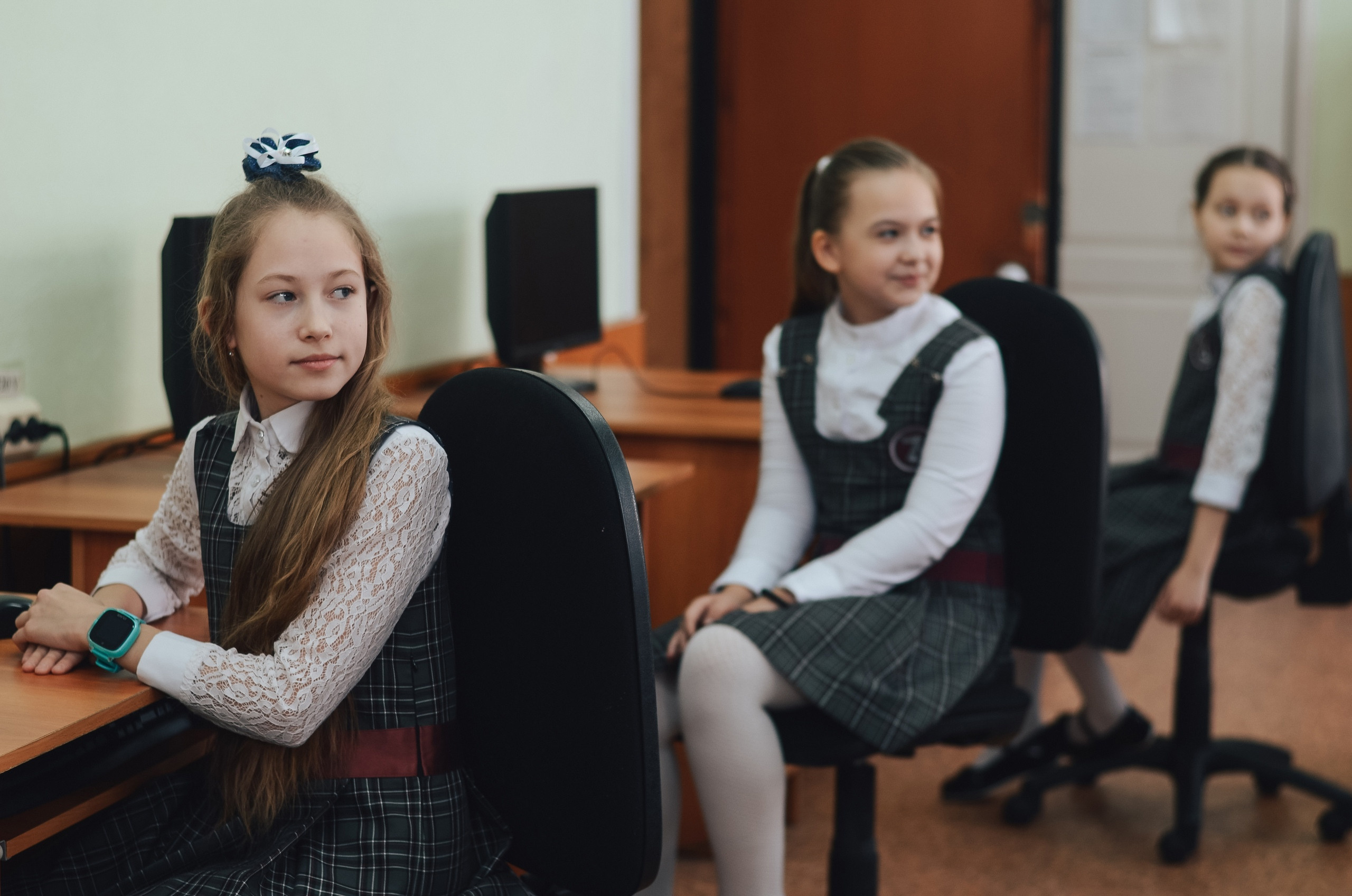 Стенах школы. Thephoto-russia.ru