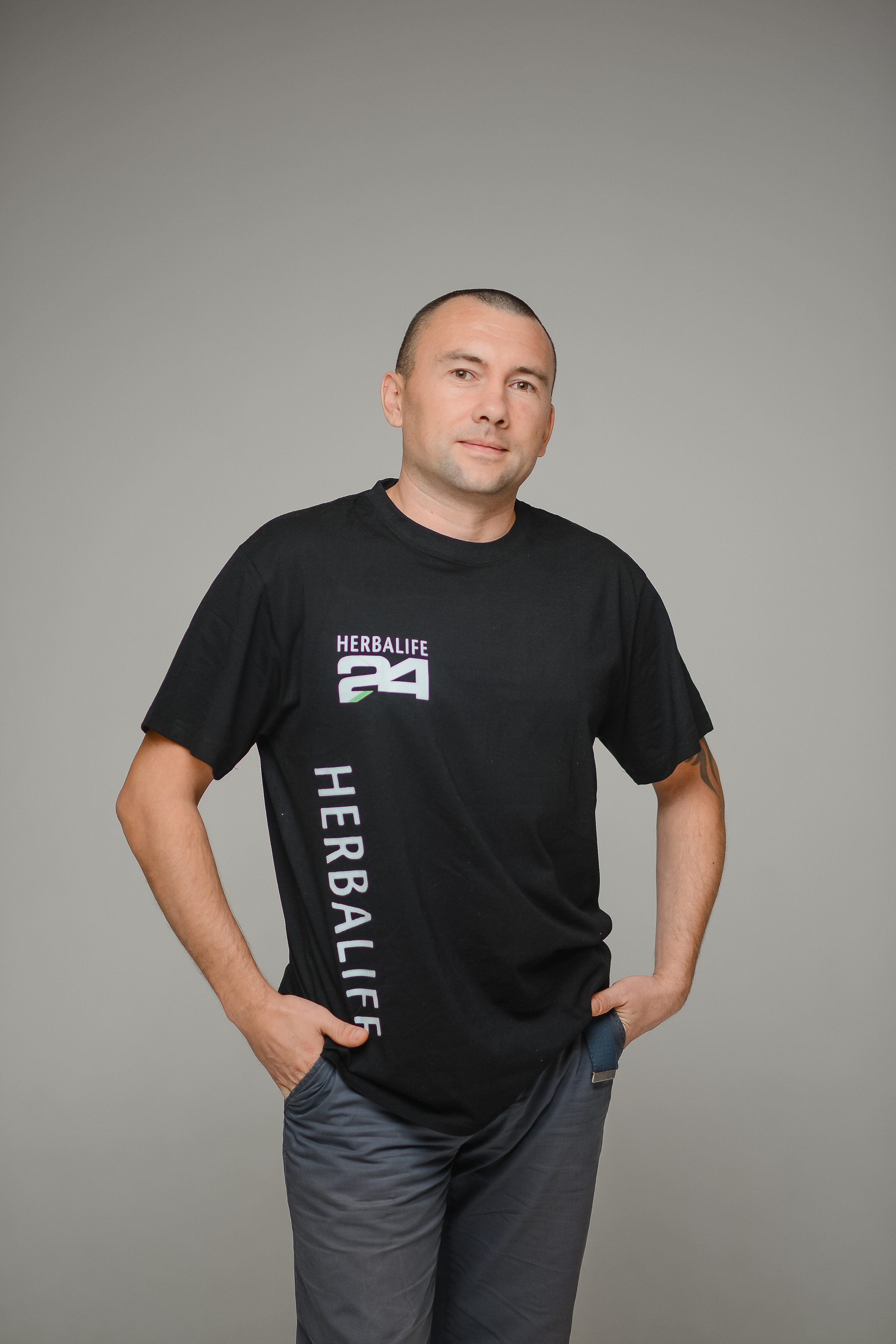 Дружный коллектив в студии. Thephoto-russia.ru