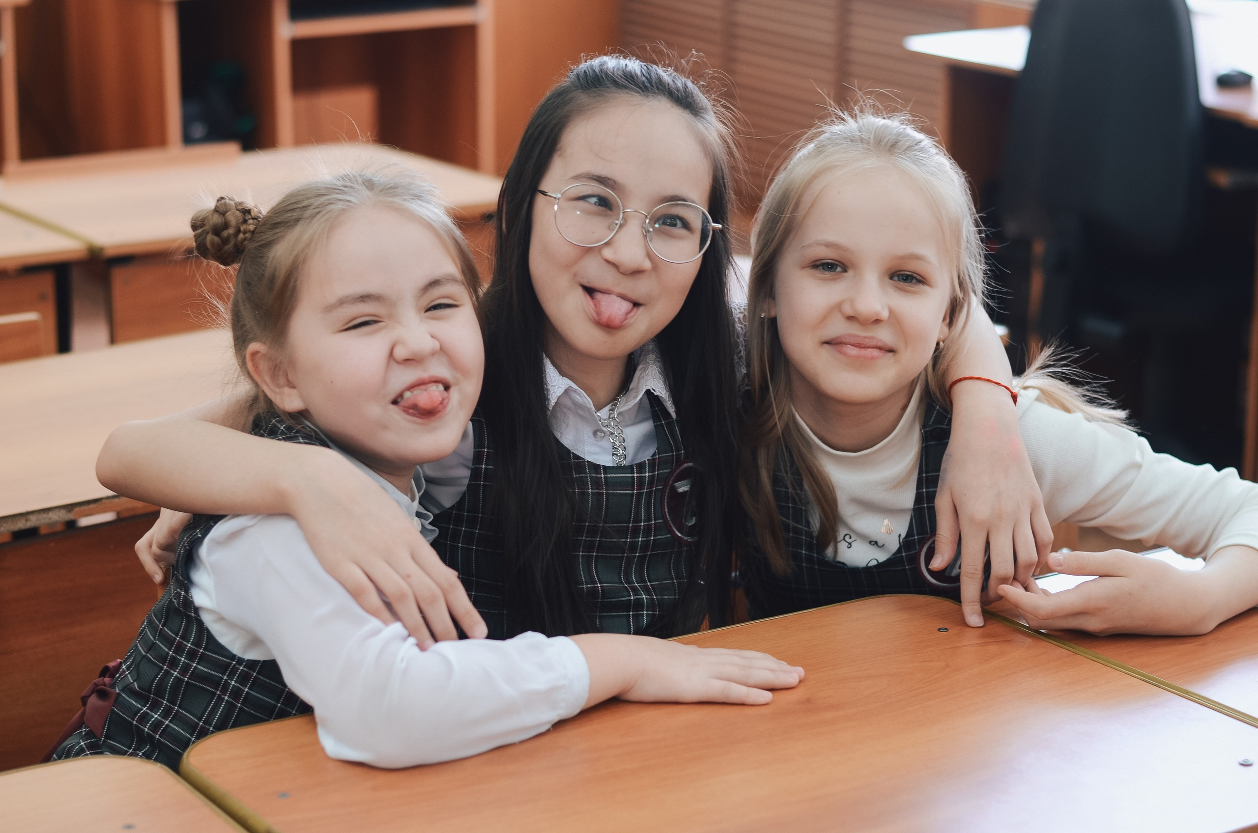 Стенах школы. Thephoto-russia.ru