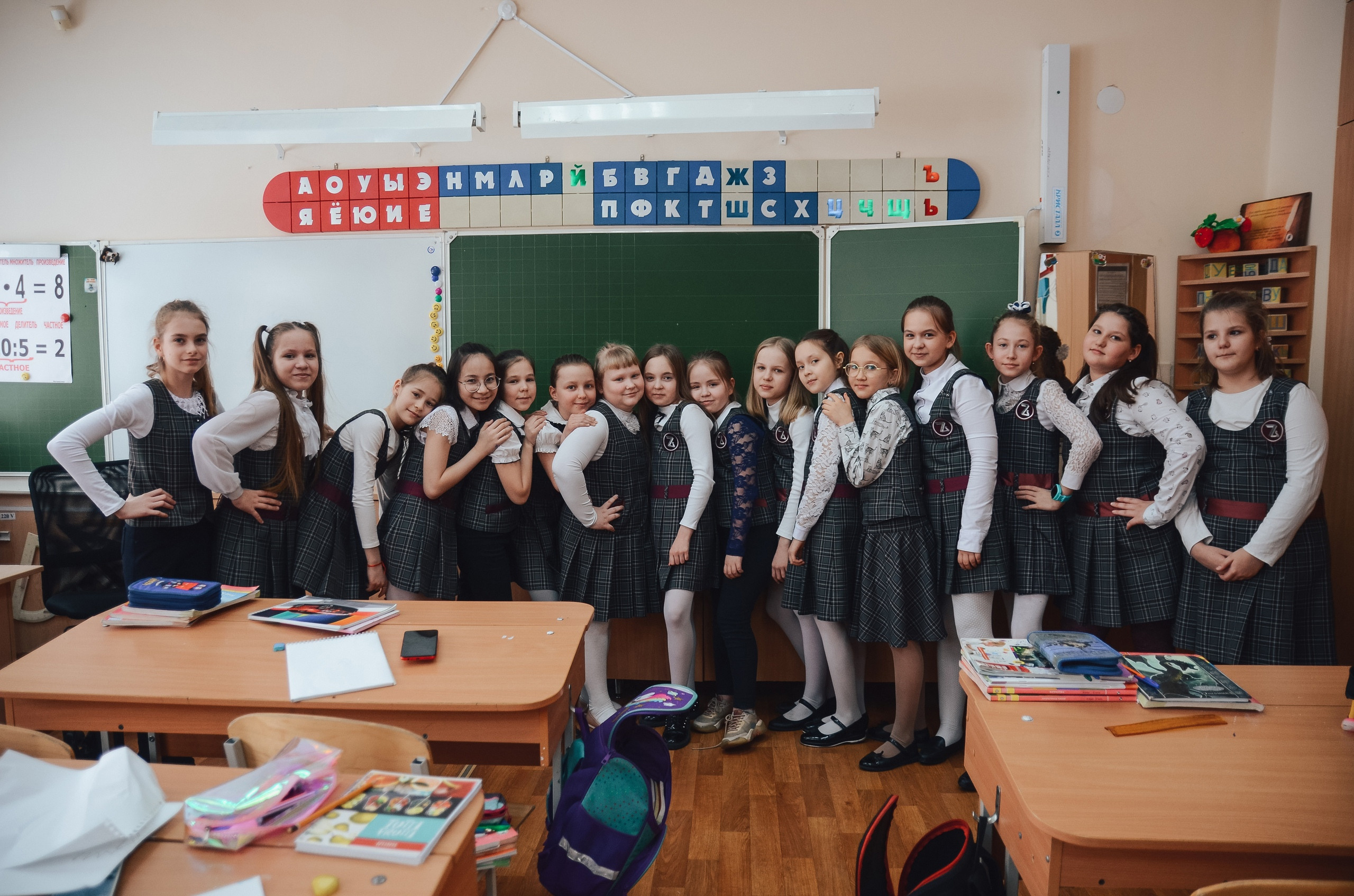 Стенах школы. Thephoto-russia.ru