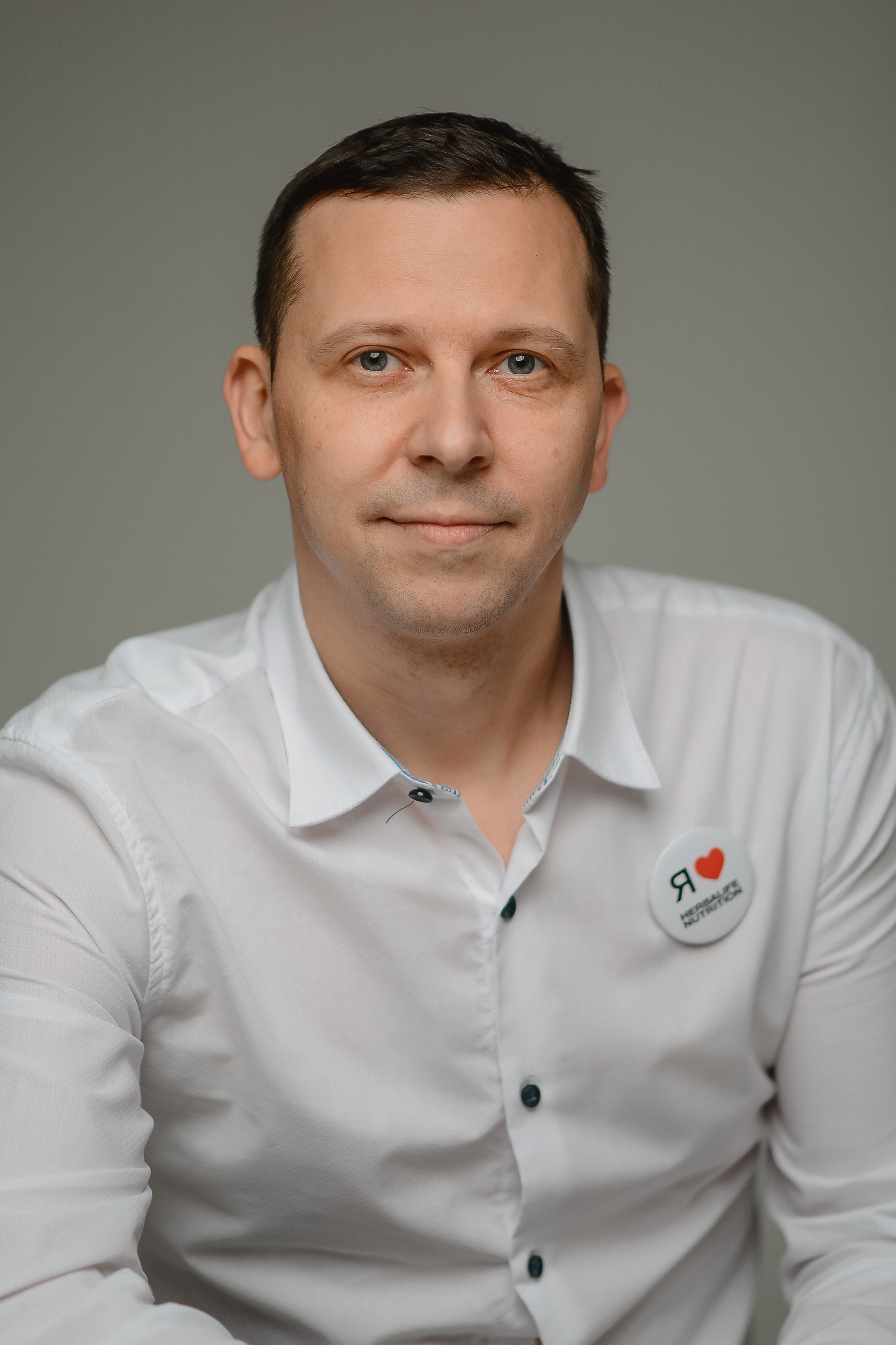 Дружный коллектив в студии. Thephoto-russia.ru