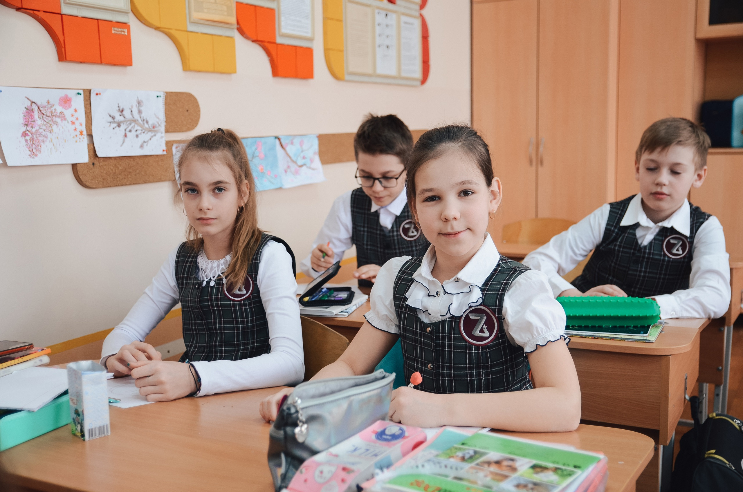 Стенах школы. Thephoto-russia.ru