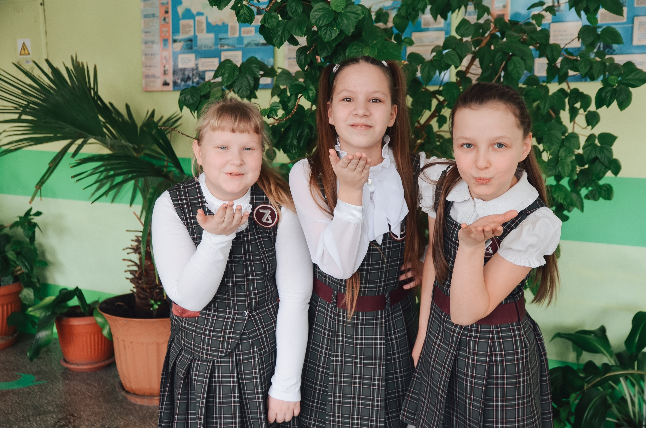 Стенах школы. Thephoto-russia.ru