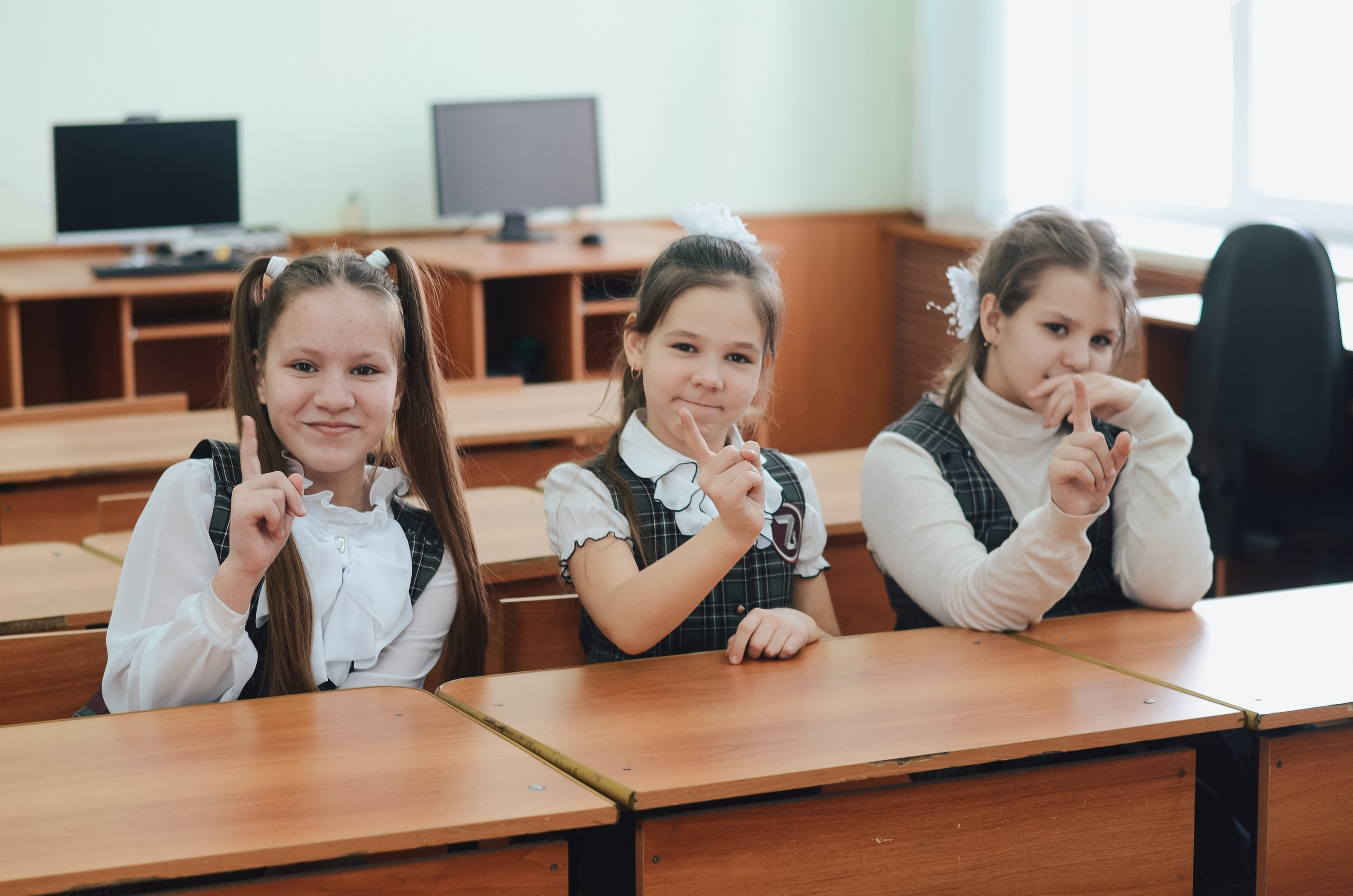 Стенах школы. Thephoto-russia.ru