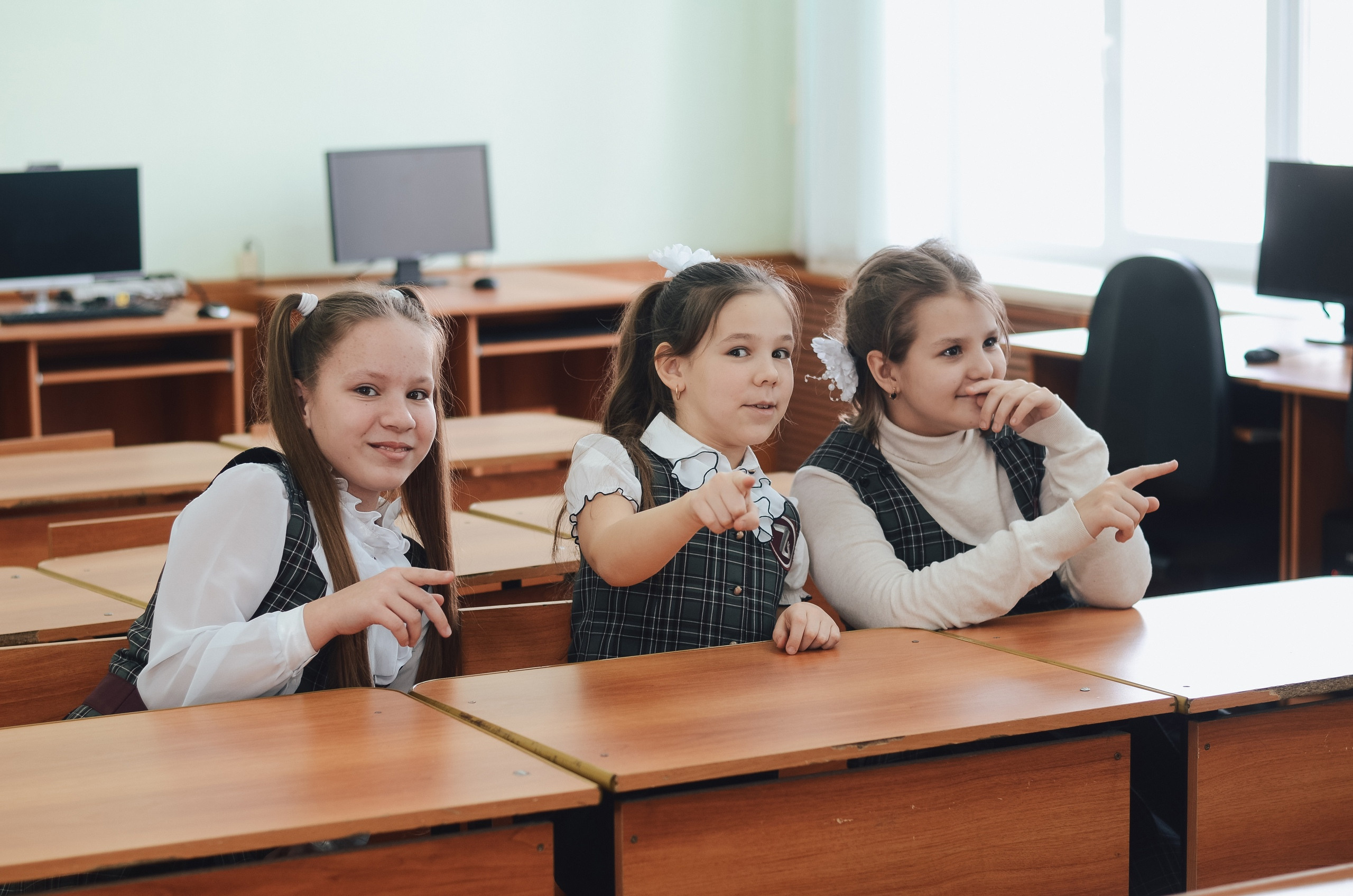 Стенах школы. Thephoto-russia.ru