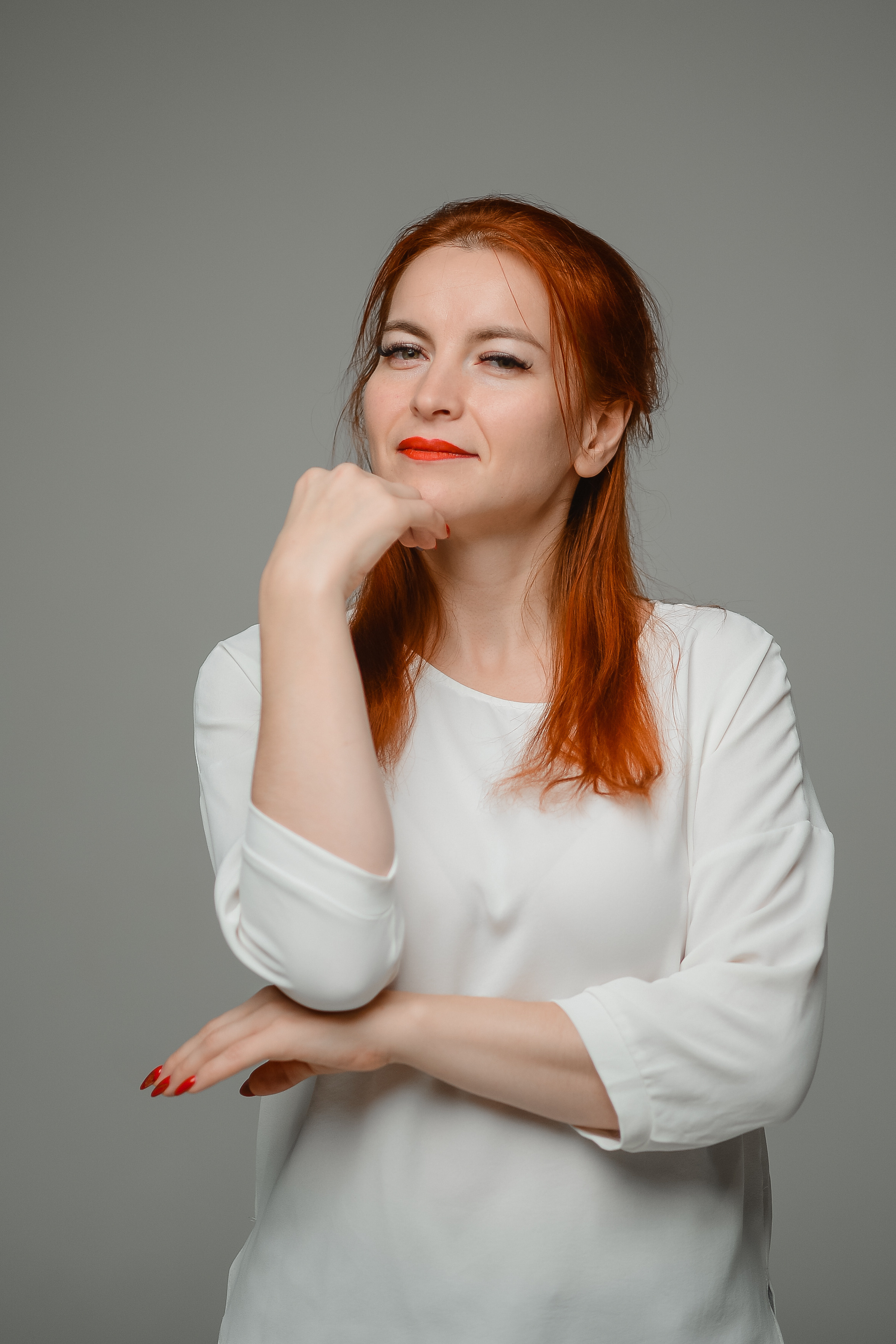 Дружный коллектив в студии. Thephoto-russia.ru