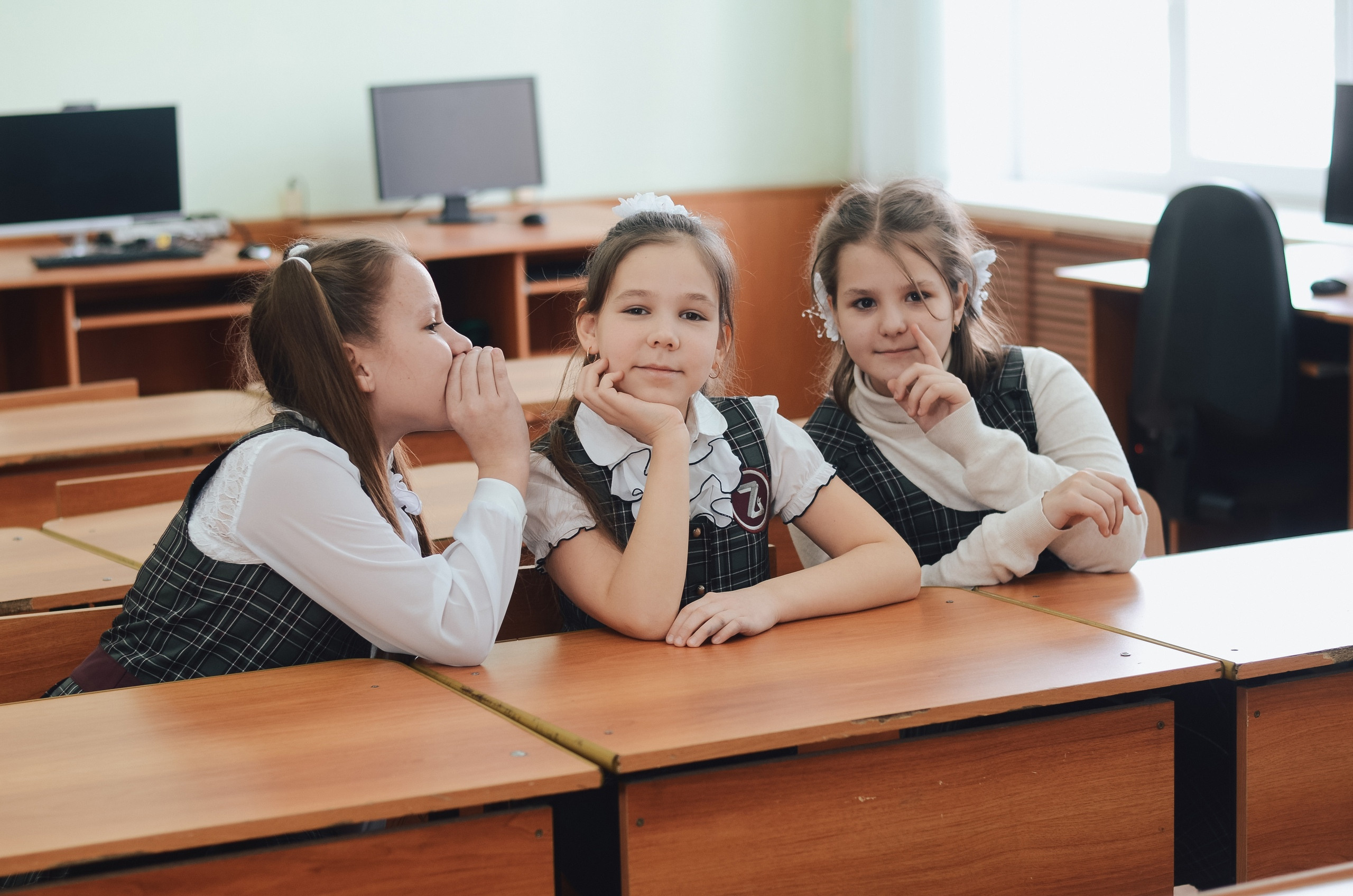 Стенах школы. Thephoto-russia.ru