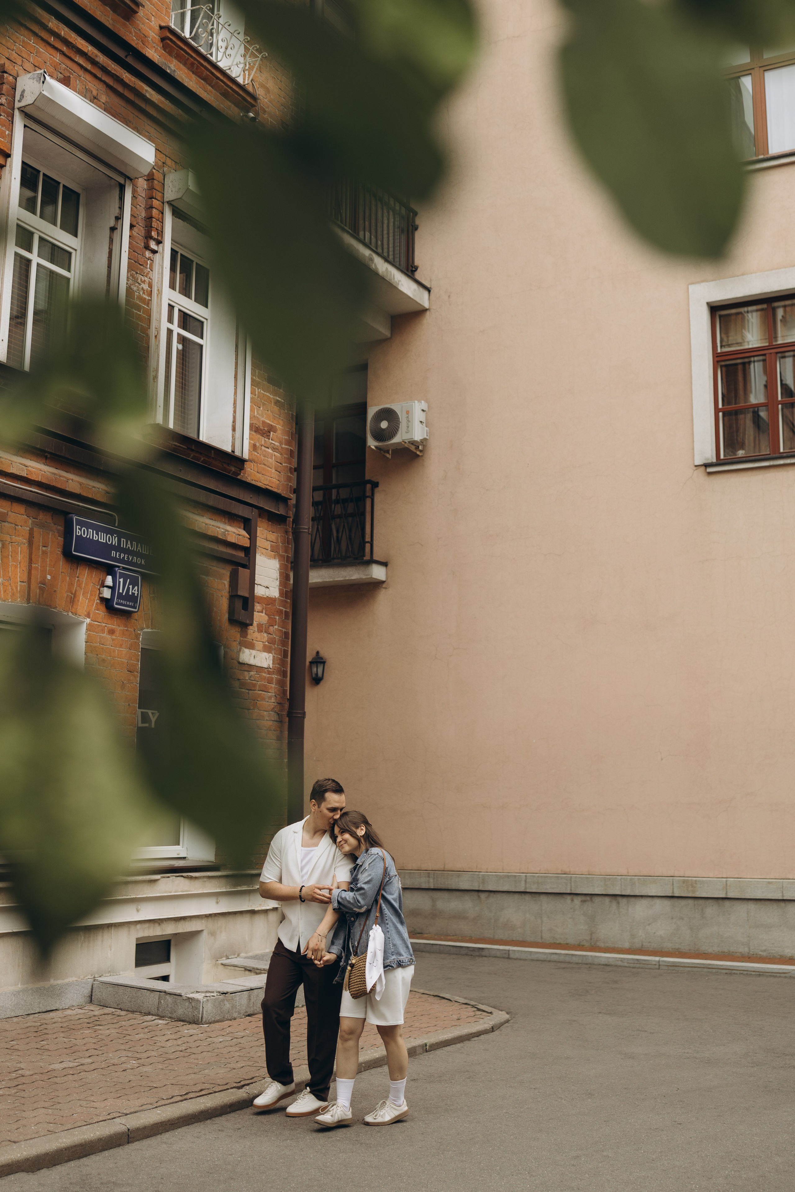 Любовь на Патриках. Галя и Дима. Семейный и детский фотограф в Санкт-Петербурге — Лаврова Ольга