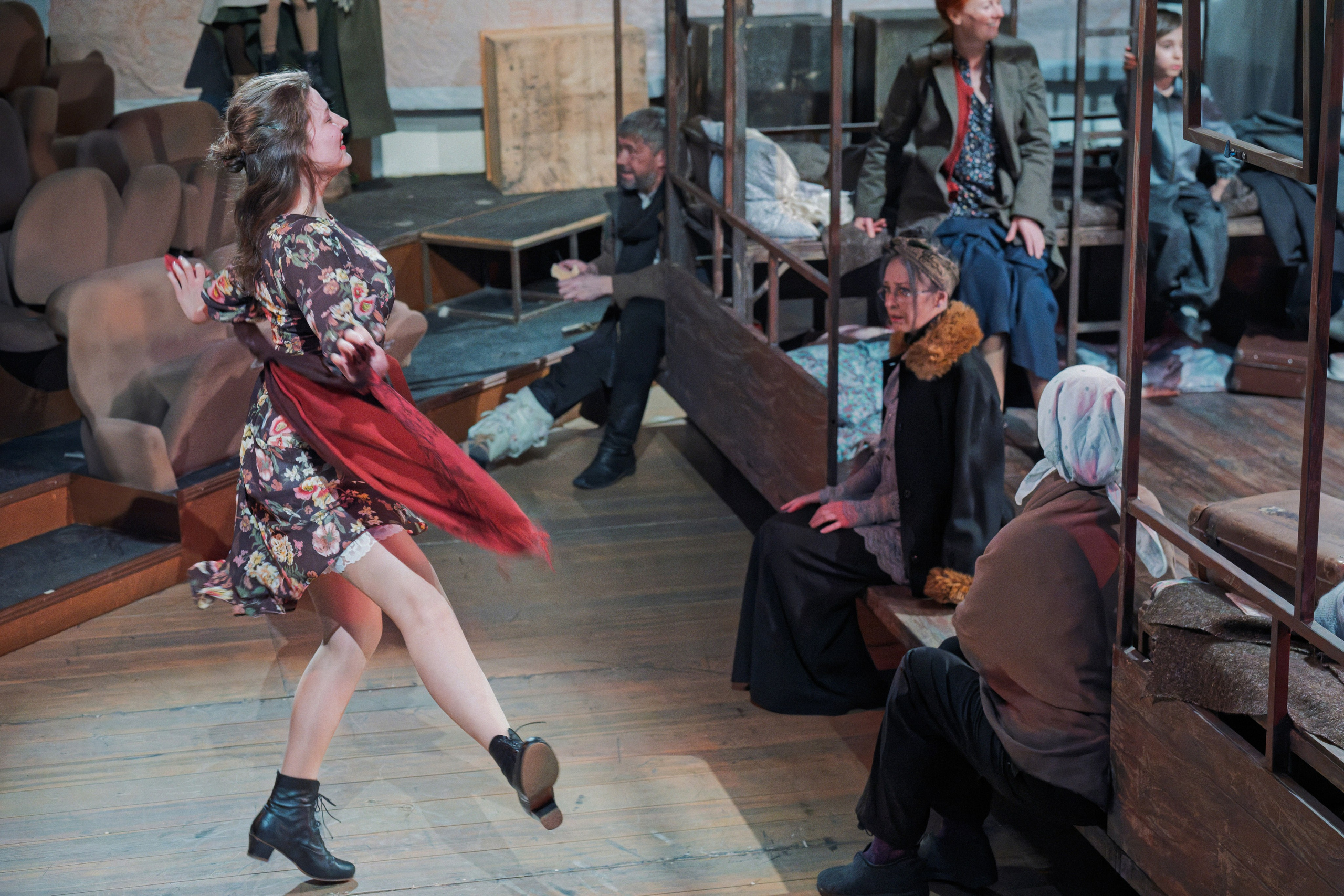 Театр Сфера: Эшелон. Сайт фотографа Сергея Абрамова